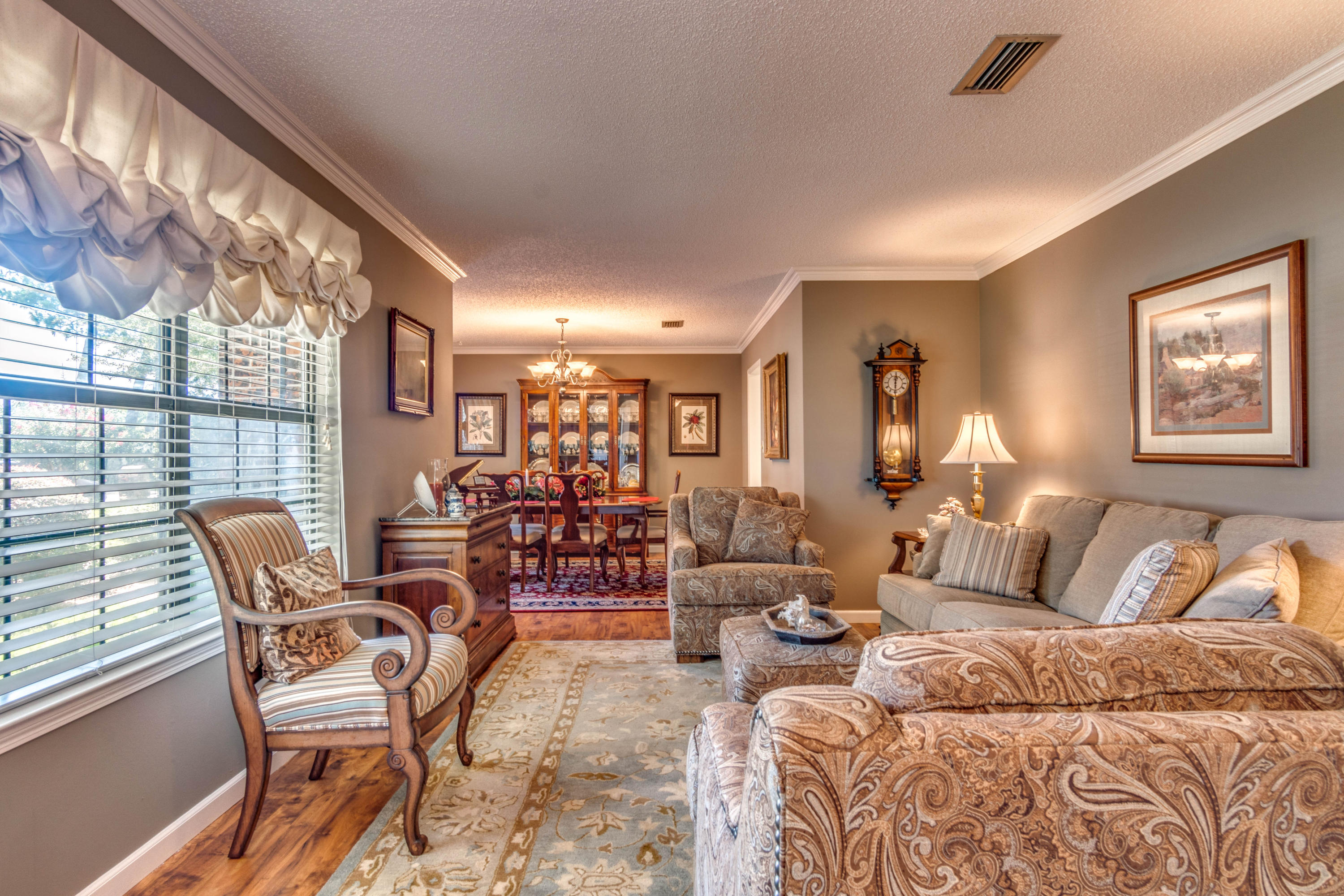 LAKE LORRAINE ESTATES 3 - Residential