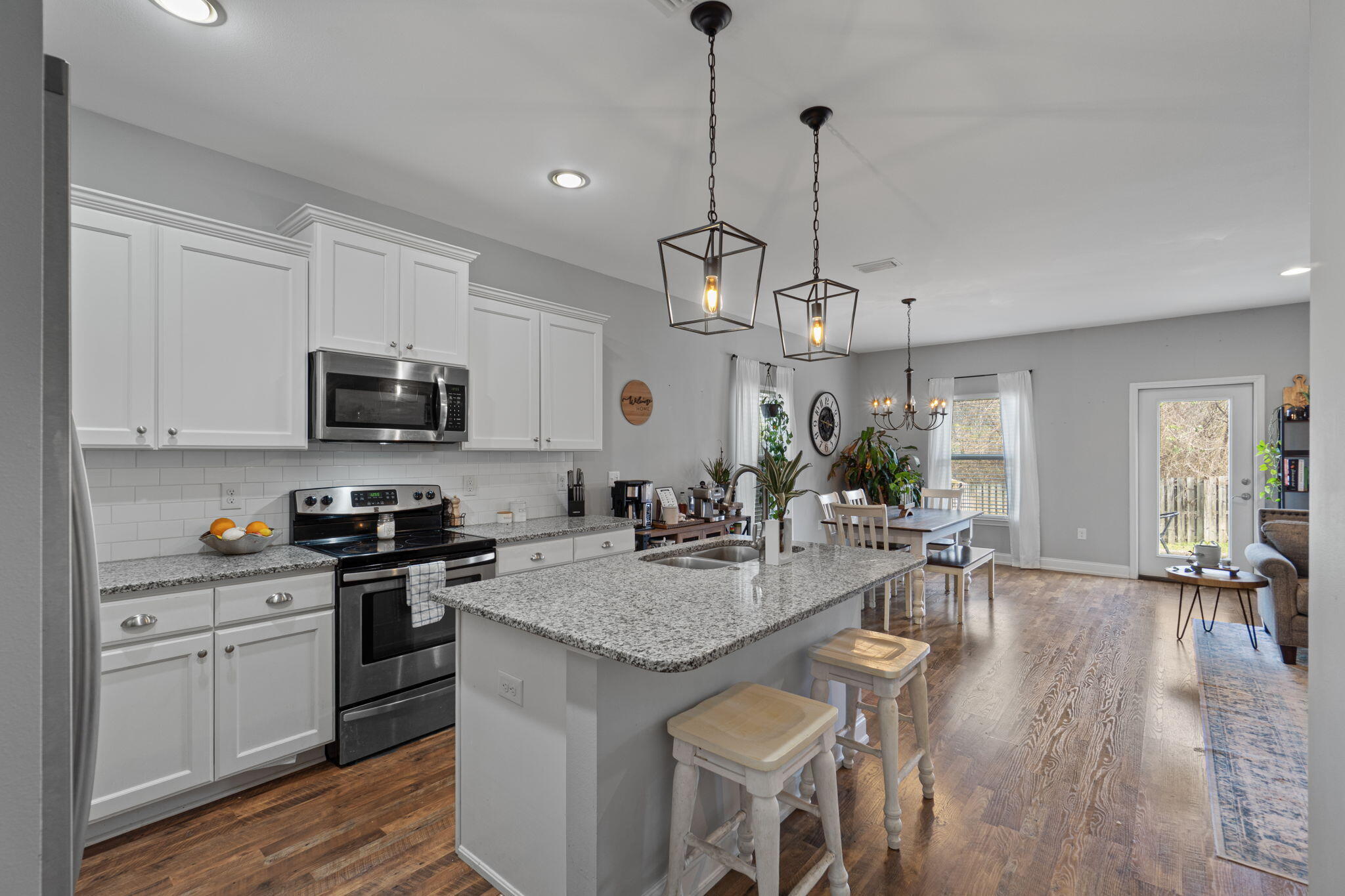 CARONDOLET T/H - Residential