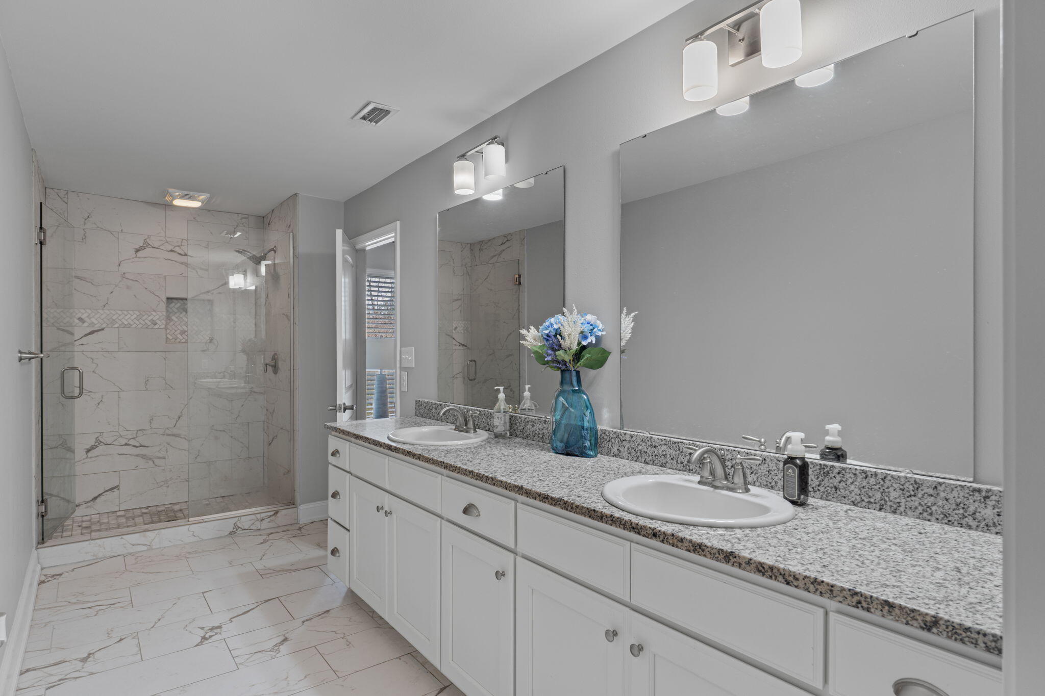 CARONDOLET T/H - Residential