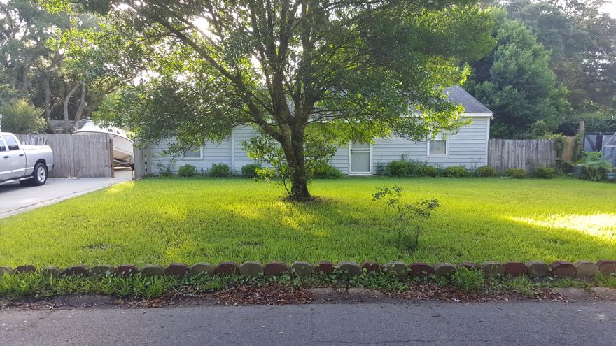 Come check this out! This home has a lot to offer, with '04 Roof, '07 HVAC, updated wiring in '03, 2 year old irrigation system, NEW sewer lines and much more! Pease, let me know if you need any questions answered. Truly a comfortable home!