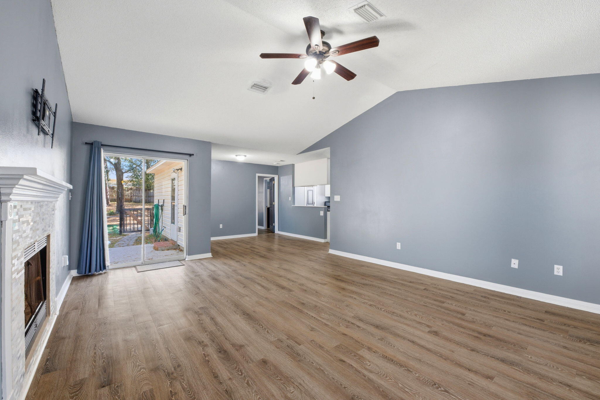 NONESUCH WAY - Residential