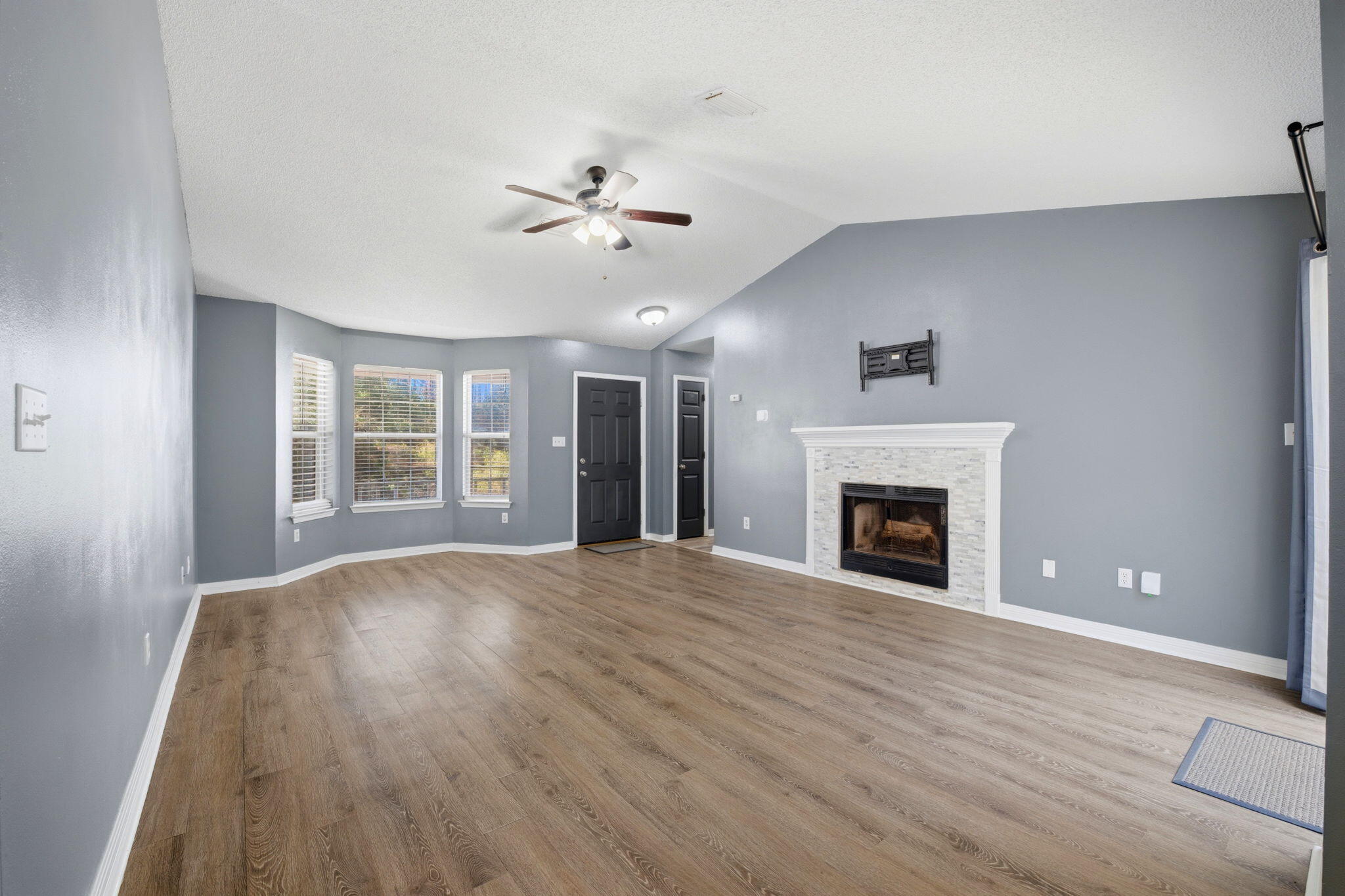 NONESUCH WAY - Residential