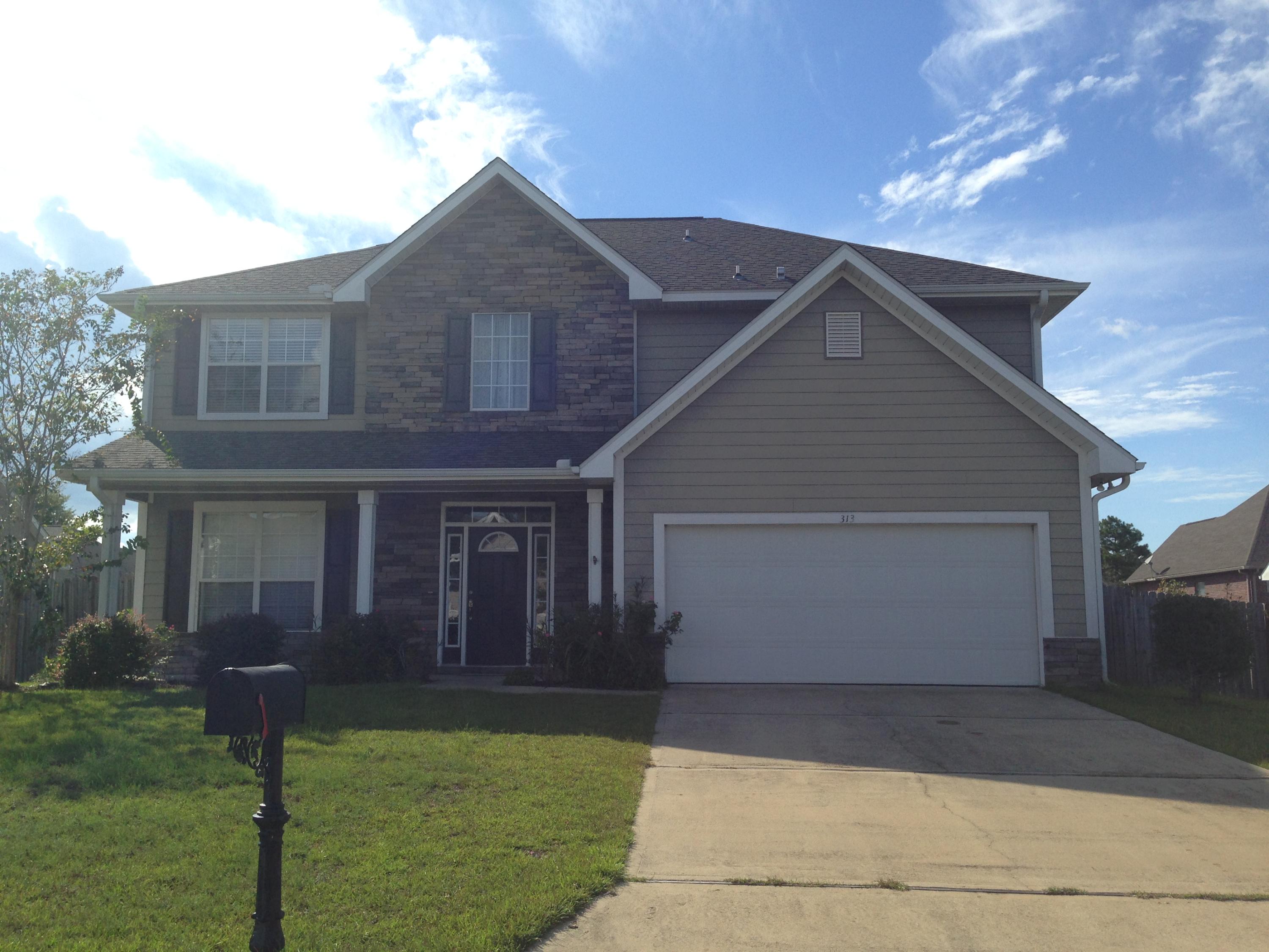 ROLLING RIDGE - Residential