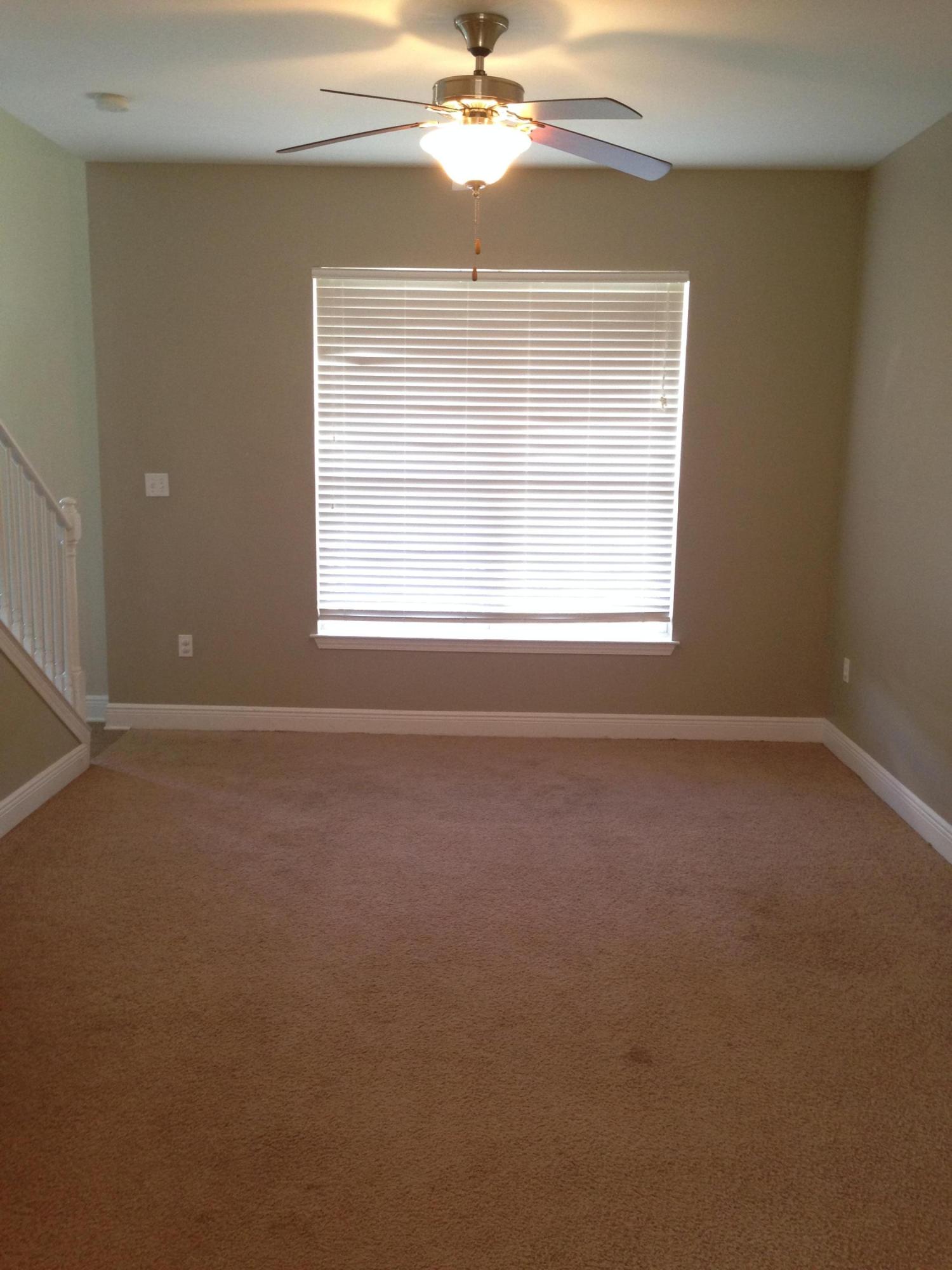 ROLLING RIDGE - Residential