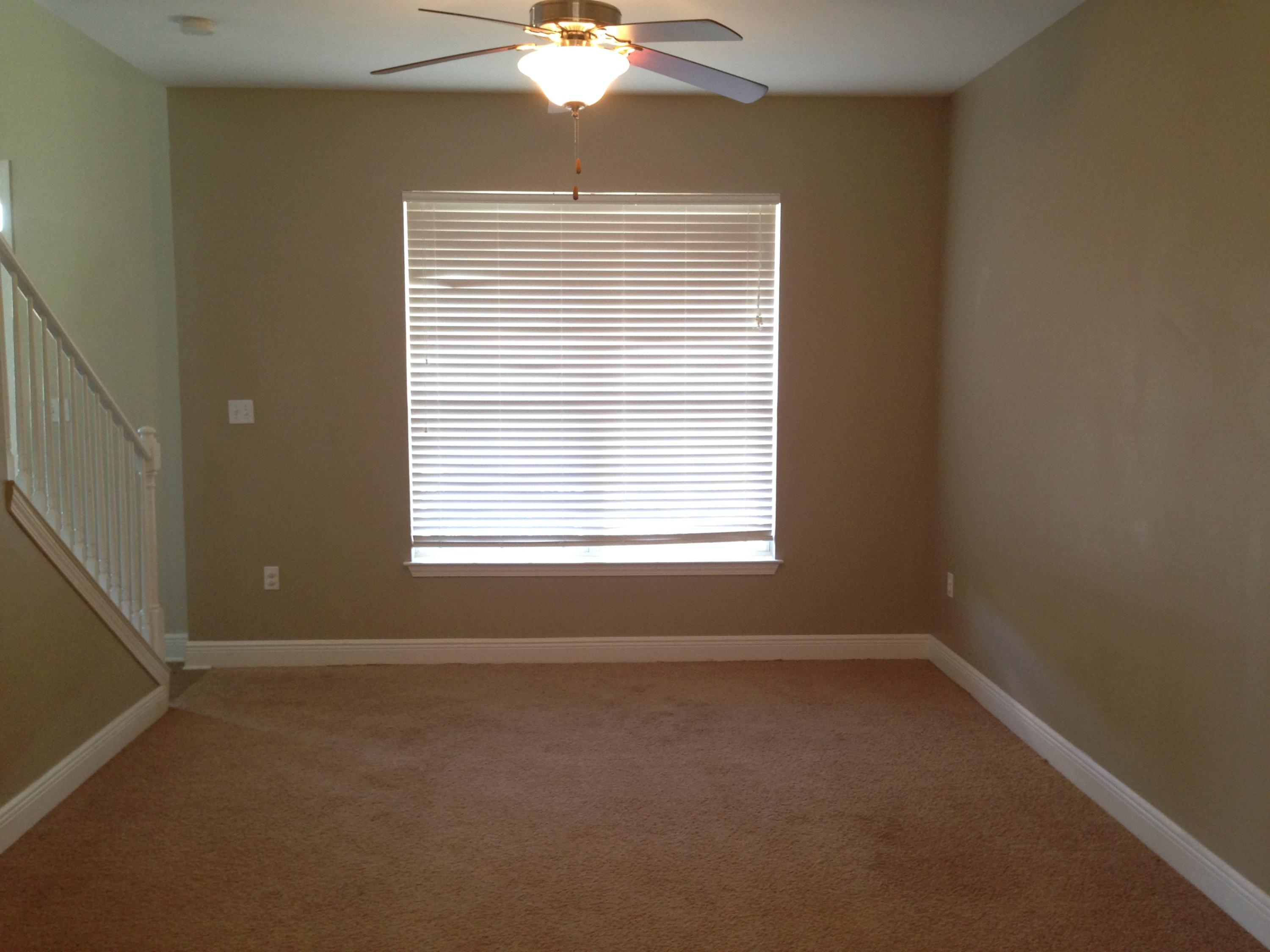 ROLLING RIDGE - Residential