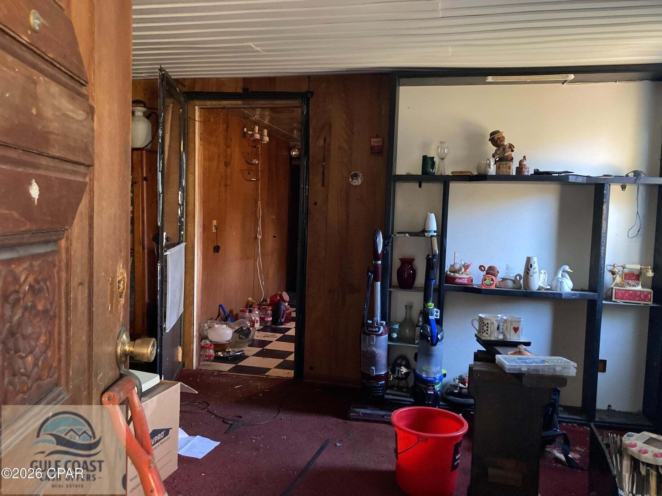 NO RECORDED SUBDIVISION - Residential