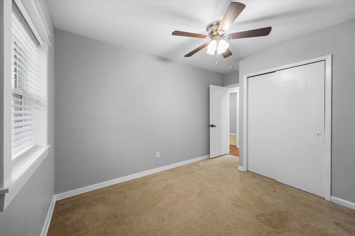 OAKLAND HEIGHTS Lot 28 blk 5 - Residential