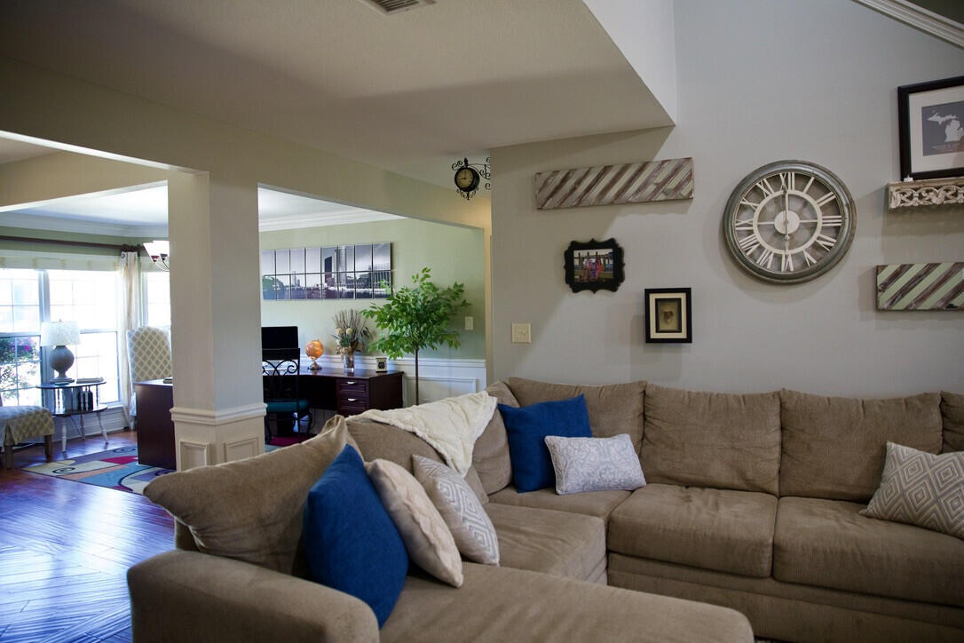 PARKWOOD COURT AT BLUEWATER BAY - Residential
