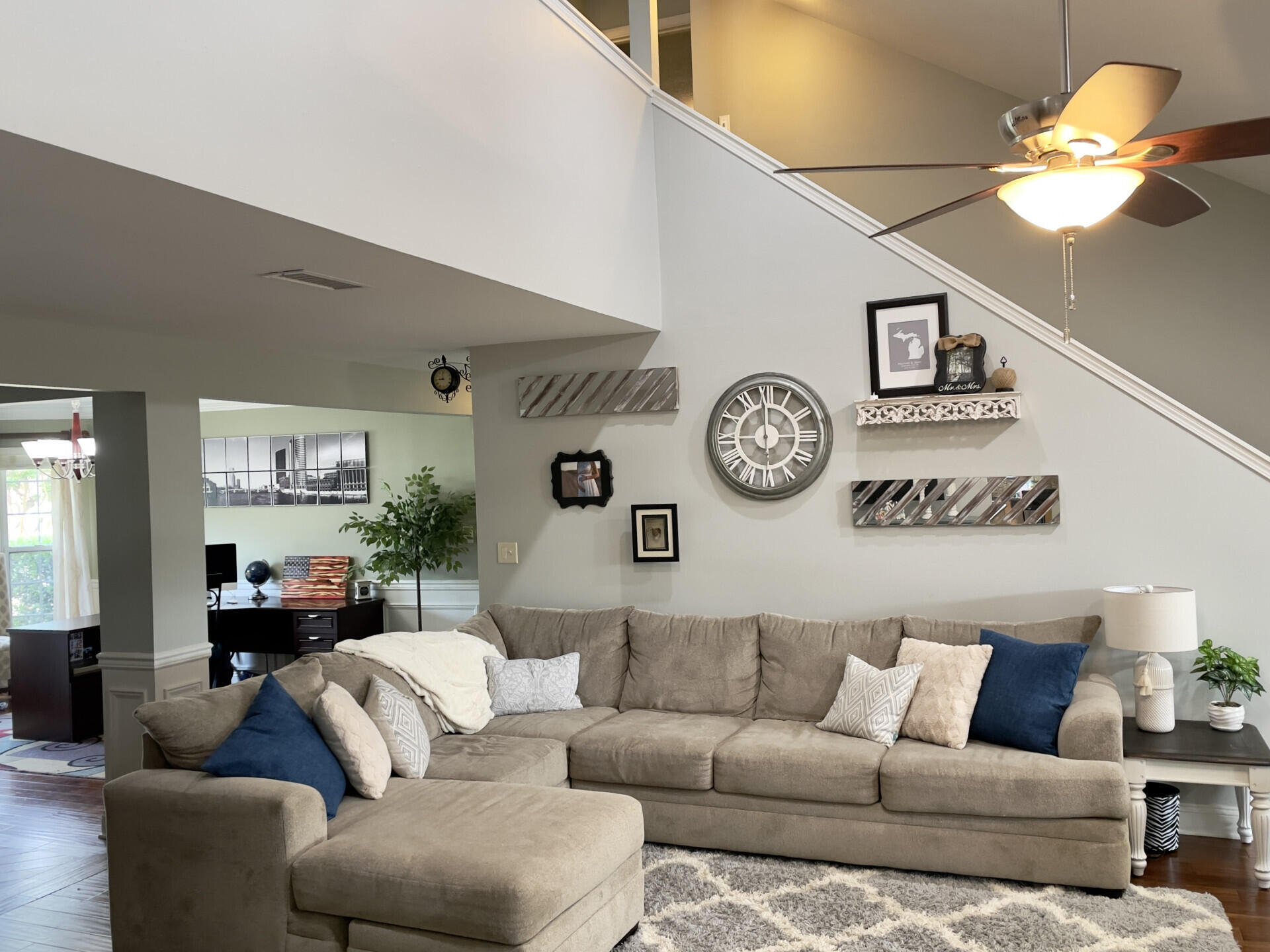 PARKWOOD COURT AT BLUEWATER BAY - Residential