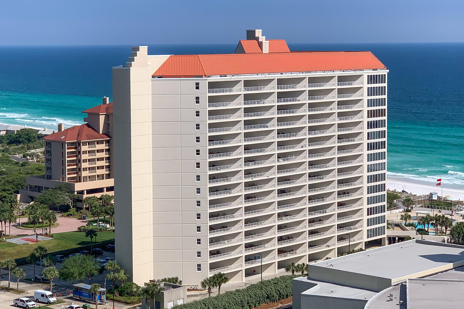 Tides at Tops'l - Residential