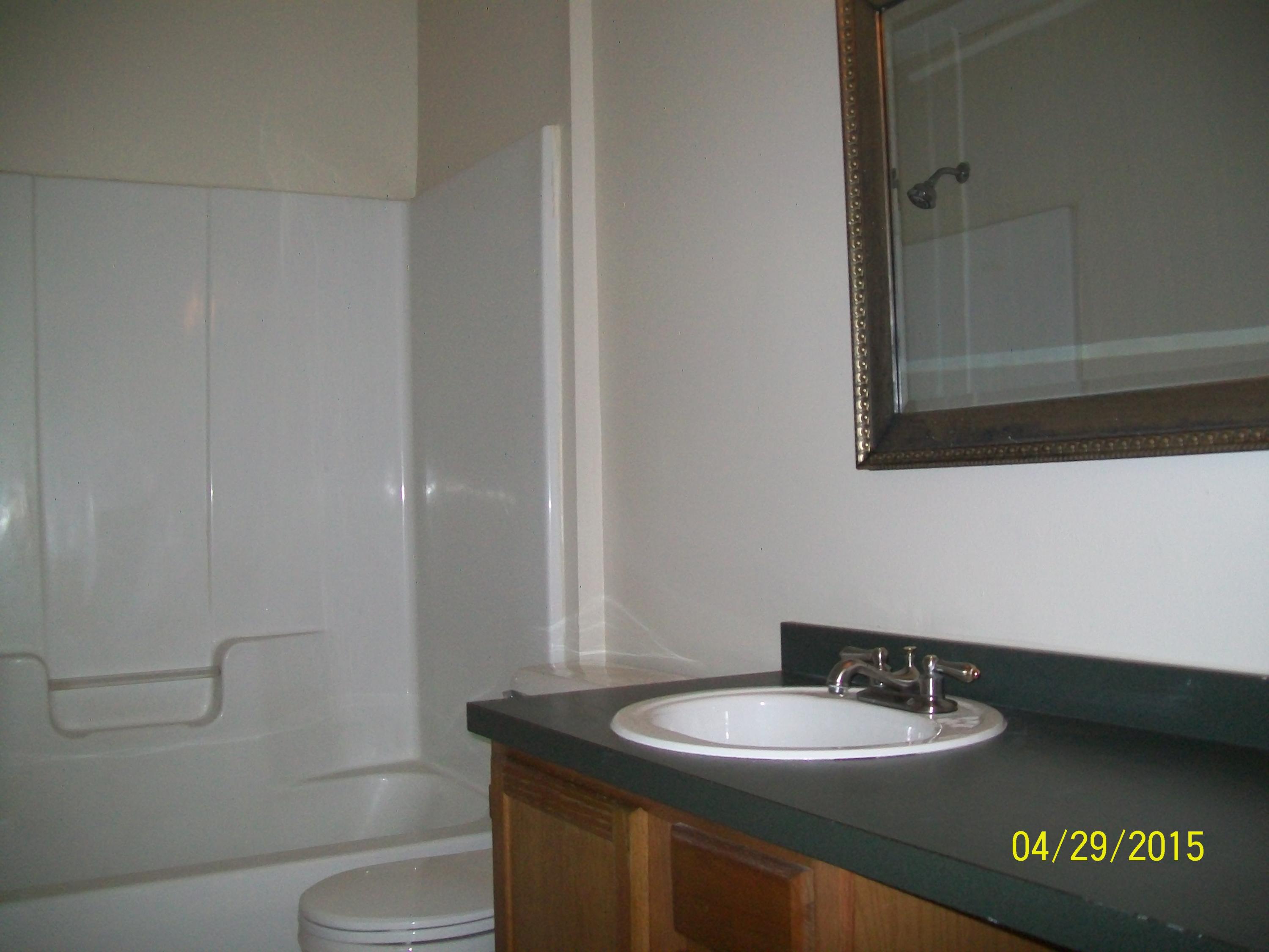 FOREST OAKS PH 1 - Residential Lease