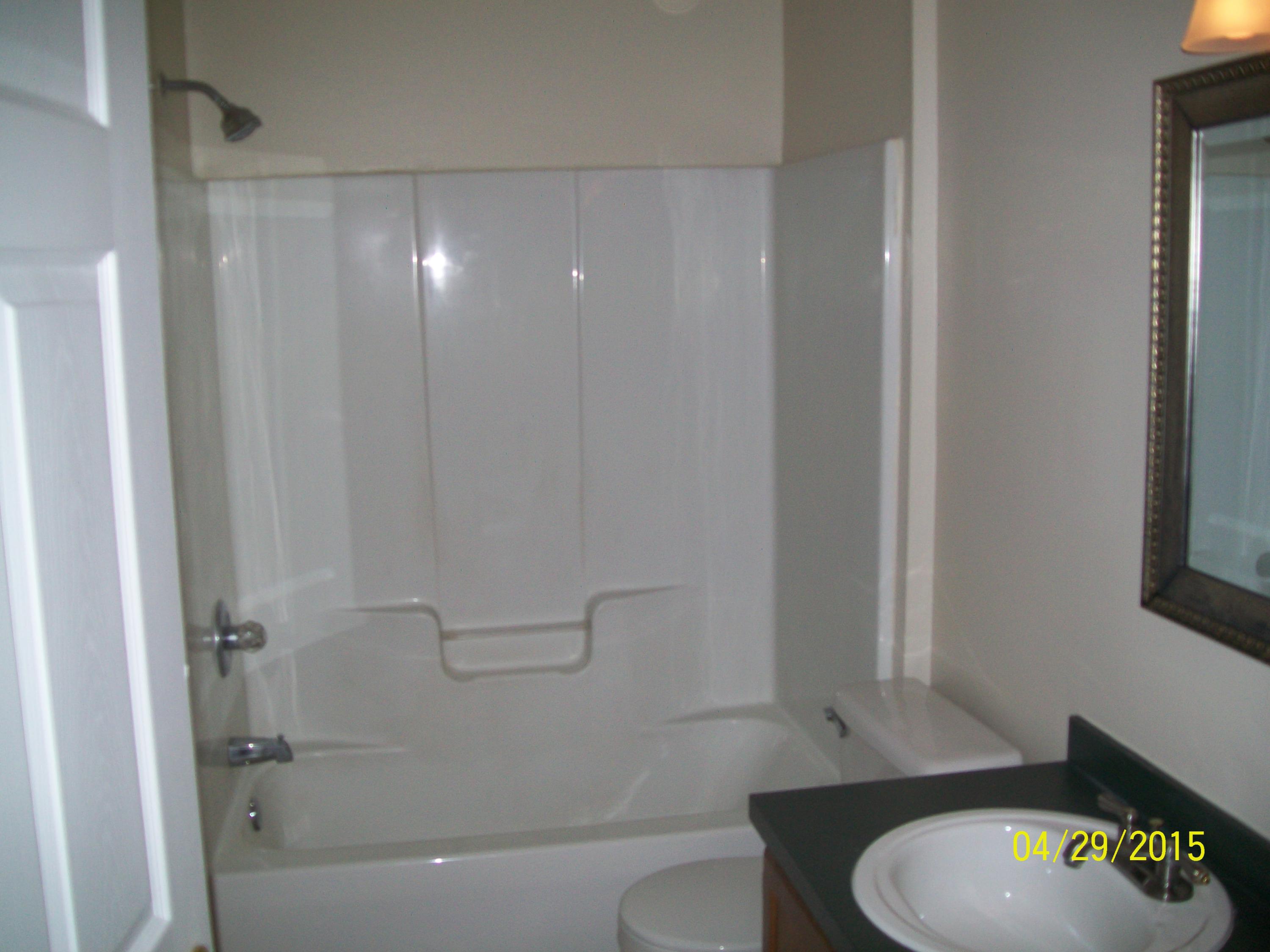 FOREST OAKS PH 1 - Residential Lease