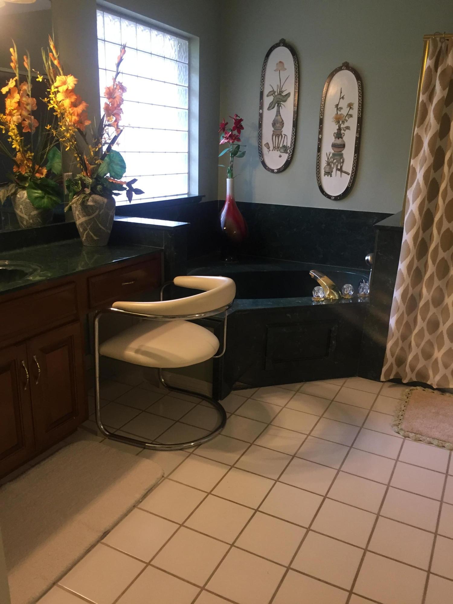 KENNEDY LAKES NORTH - Residential