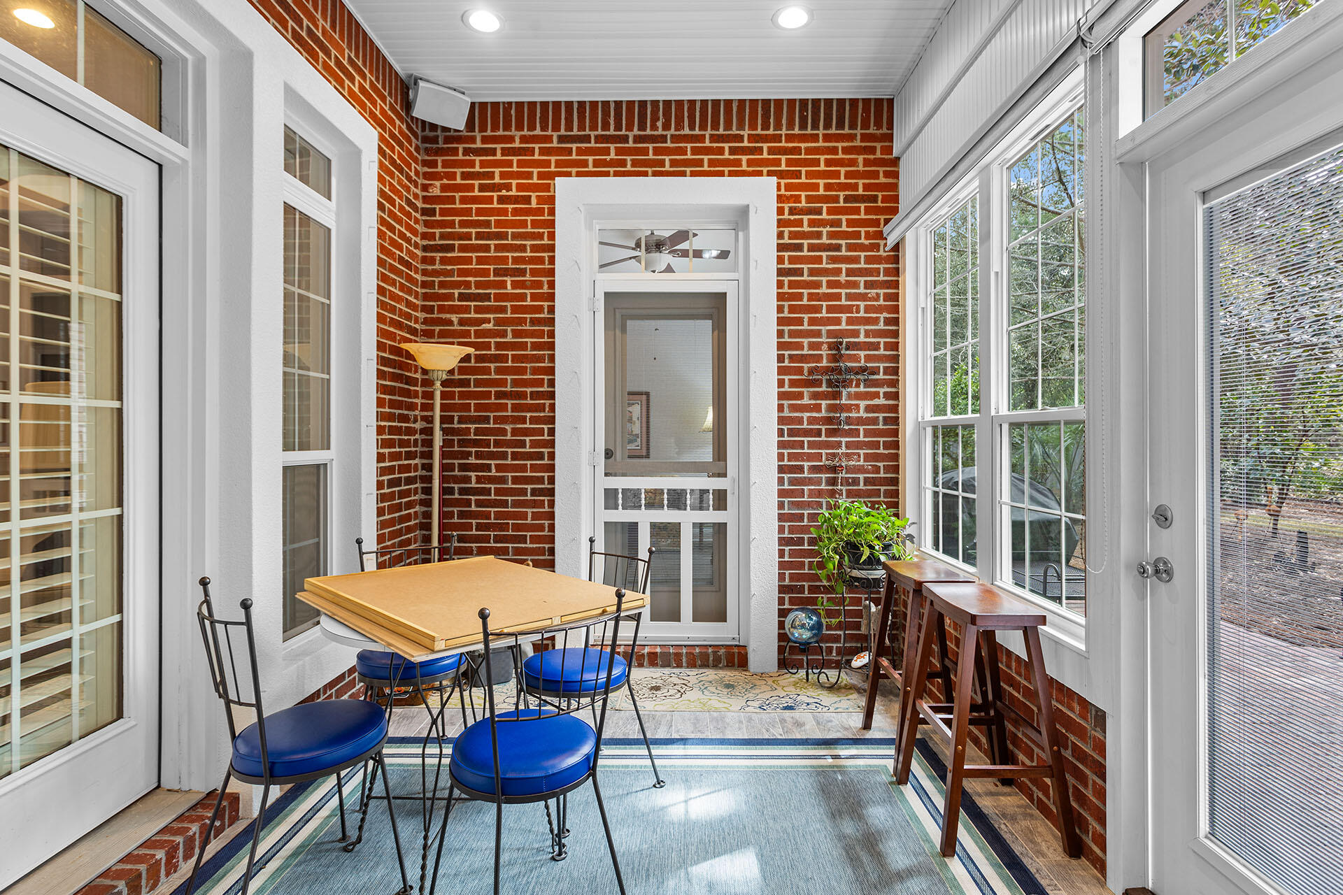 BOTANY BAYOU - Residential