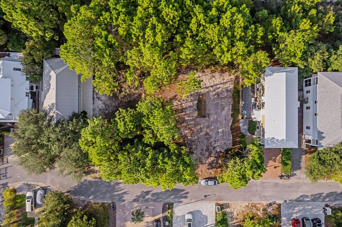 VILLAGE OF SUGAR BEACH - Land