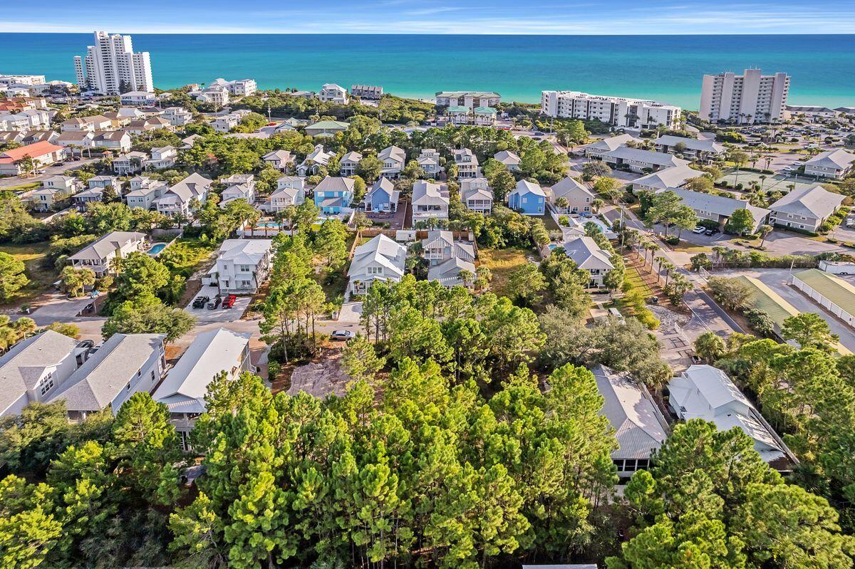 VILLAGE OF SUGAR BEACH - Land