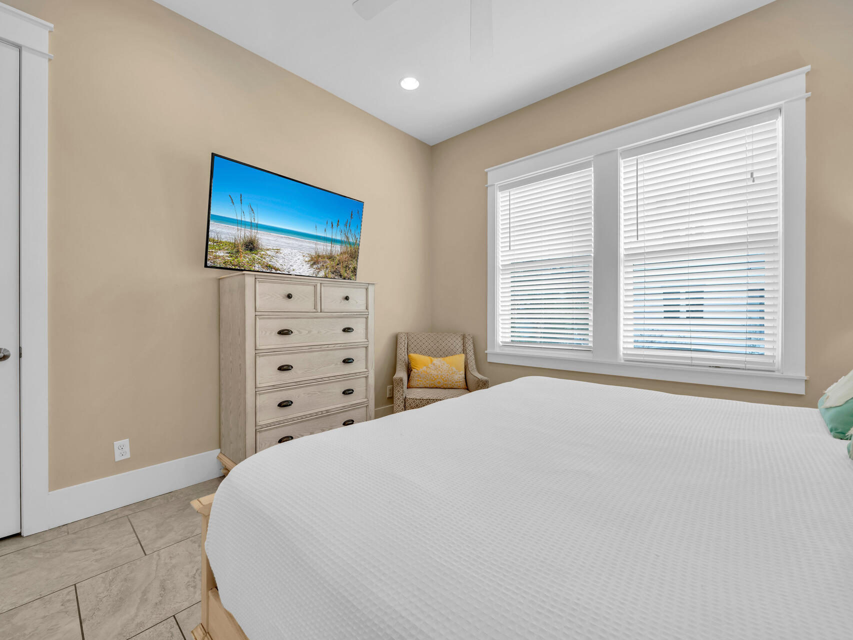 FRANGISTA BEACH 1ST ADDN - Residential