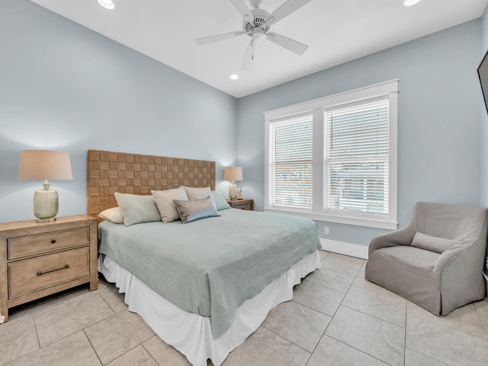 FRANGISTA BEACH 1ST ADDN - Residential
