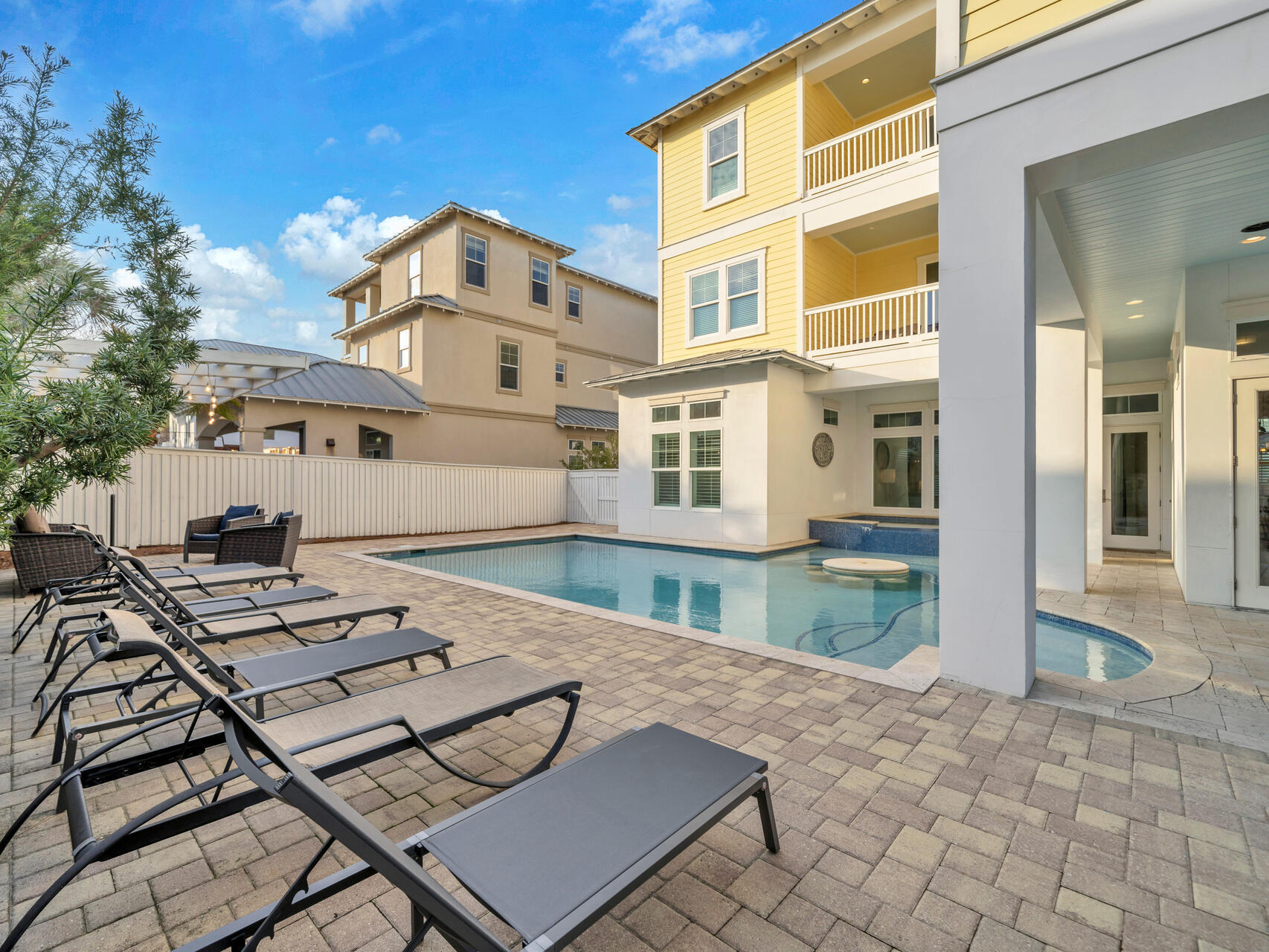 FRANGISTA BEACH 1ST ADDN - Residential
