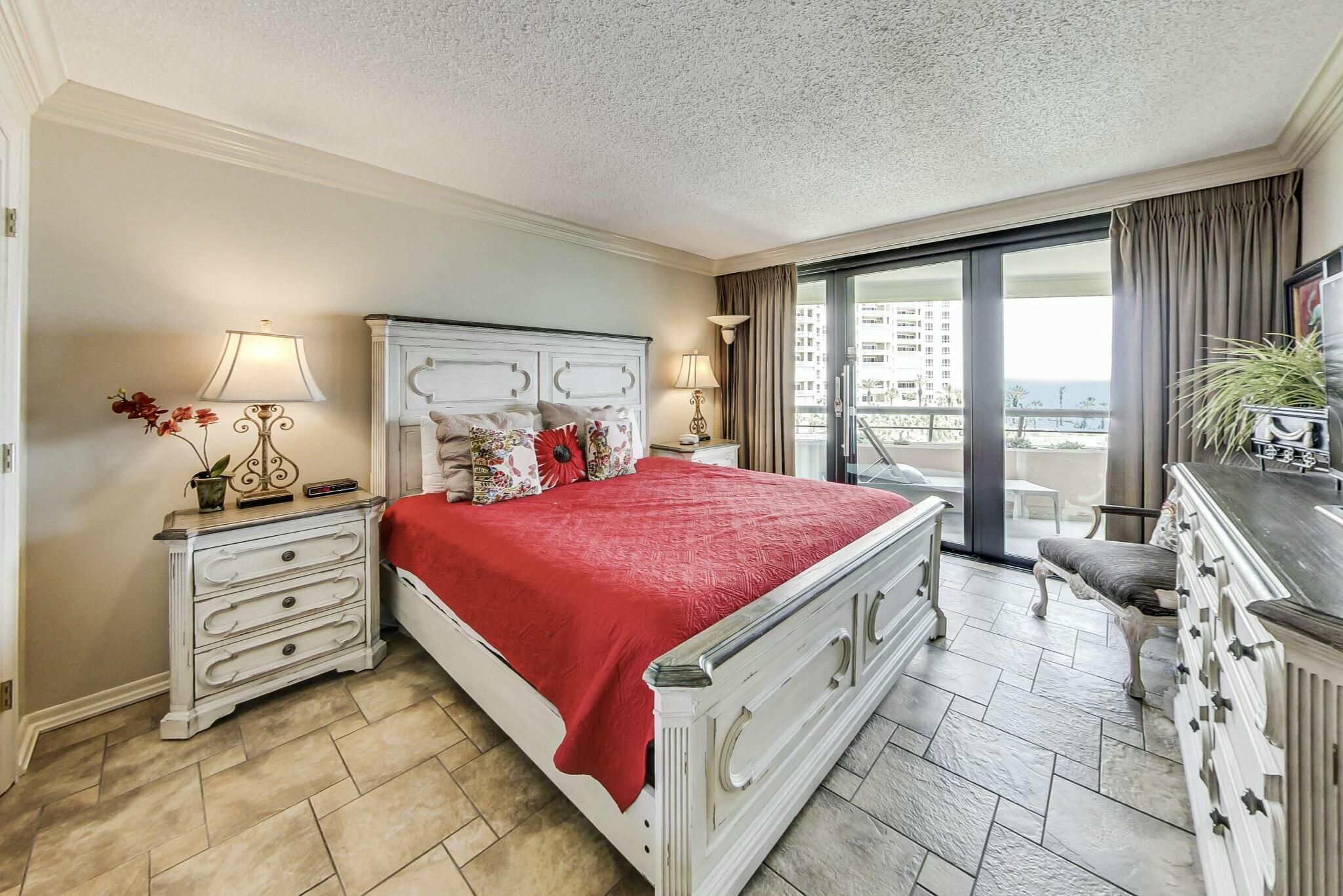 EDGEWATER BEACH CONDO PH 1 - Residential