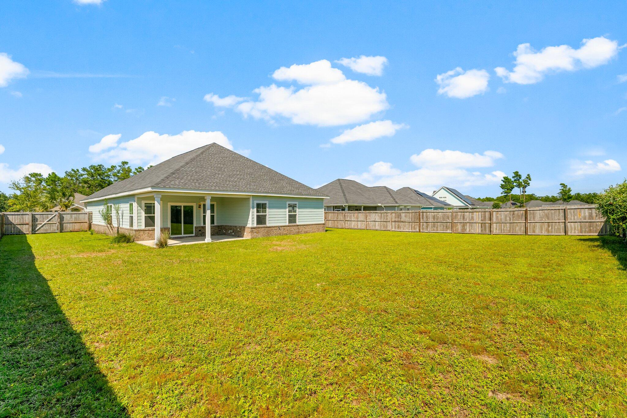 CROSS CREEK - Residential Lease