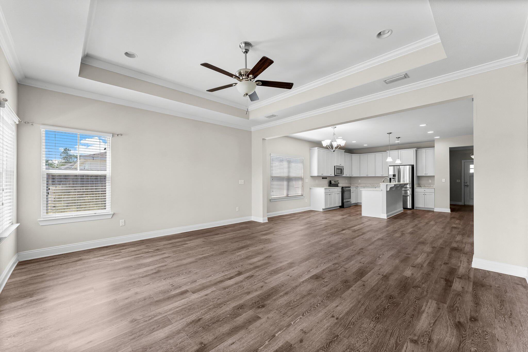 CROSS CREEK - Residential Lease