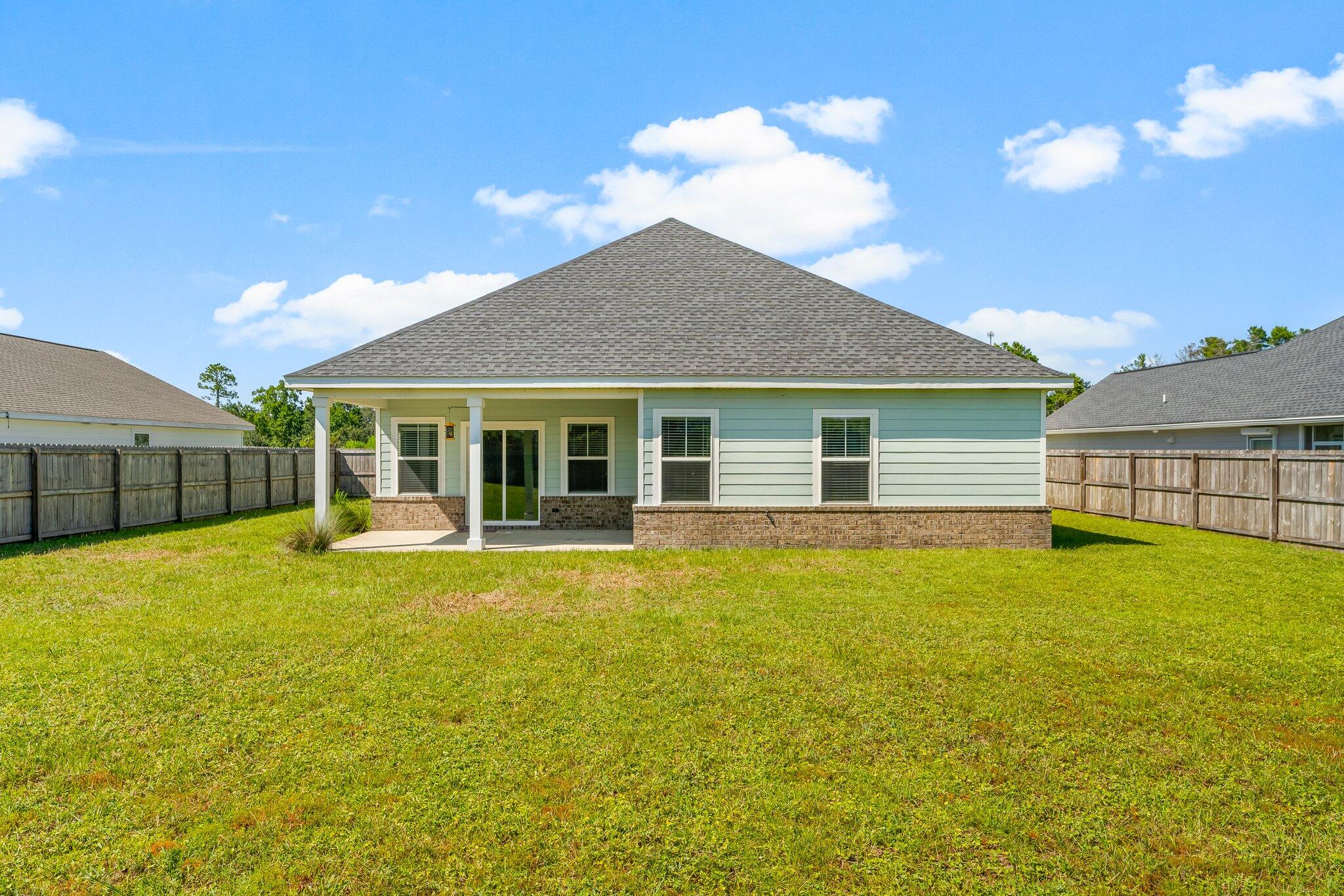 CROSS CREEK - Residential Lease