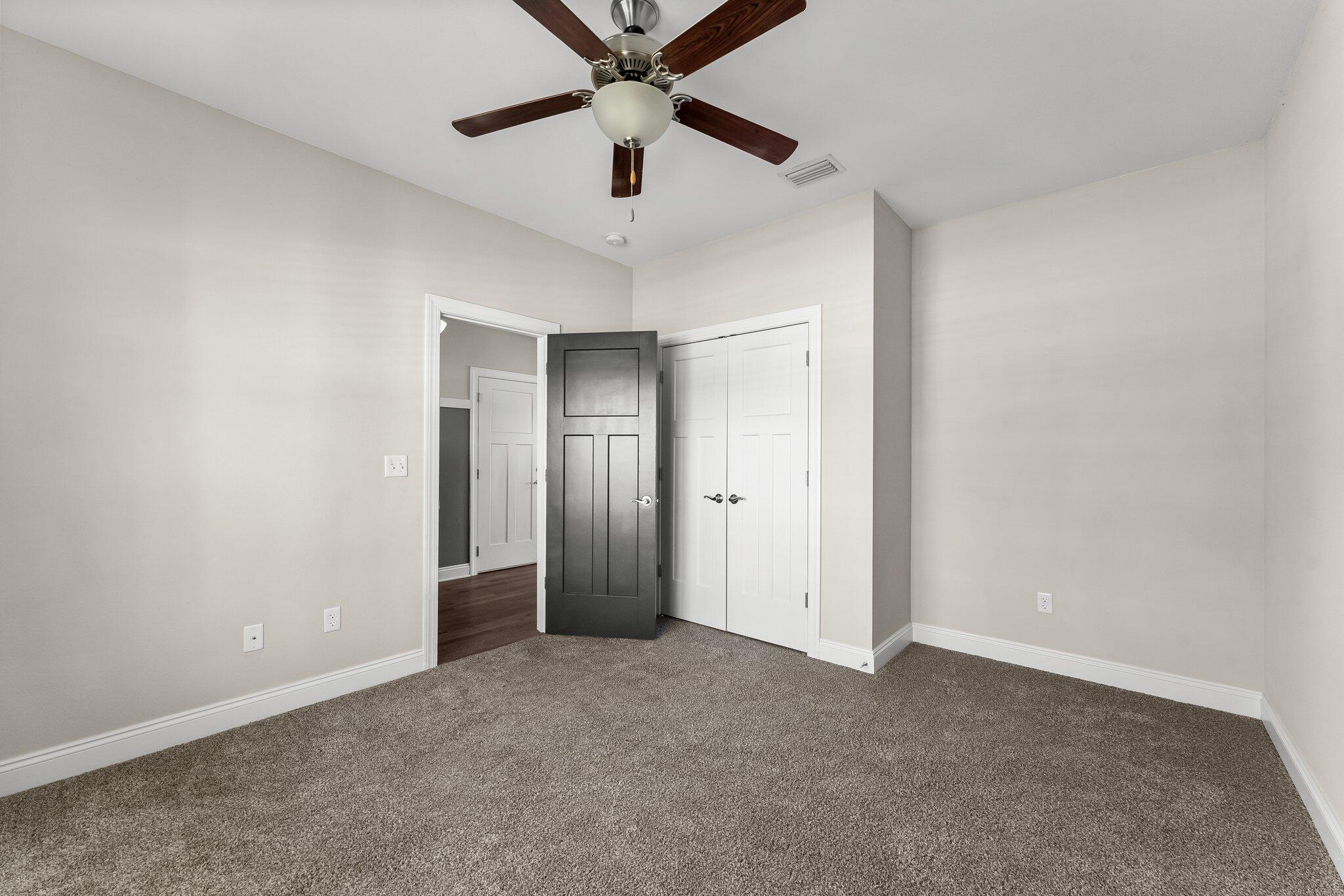 CROSS CREEK - Residential Lease