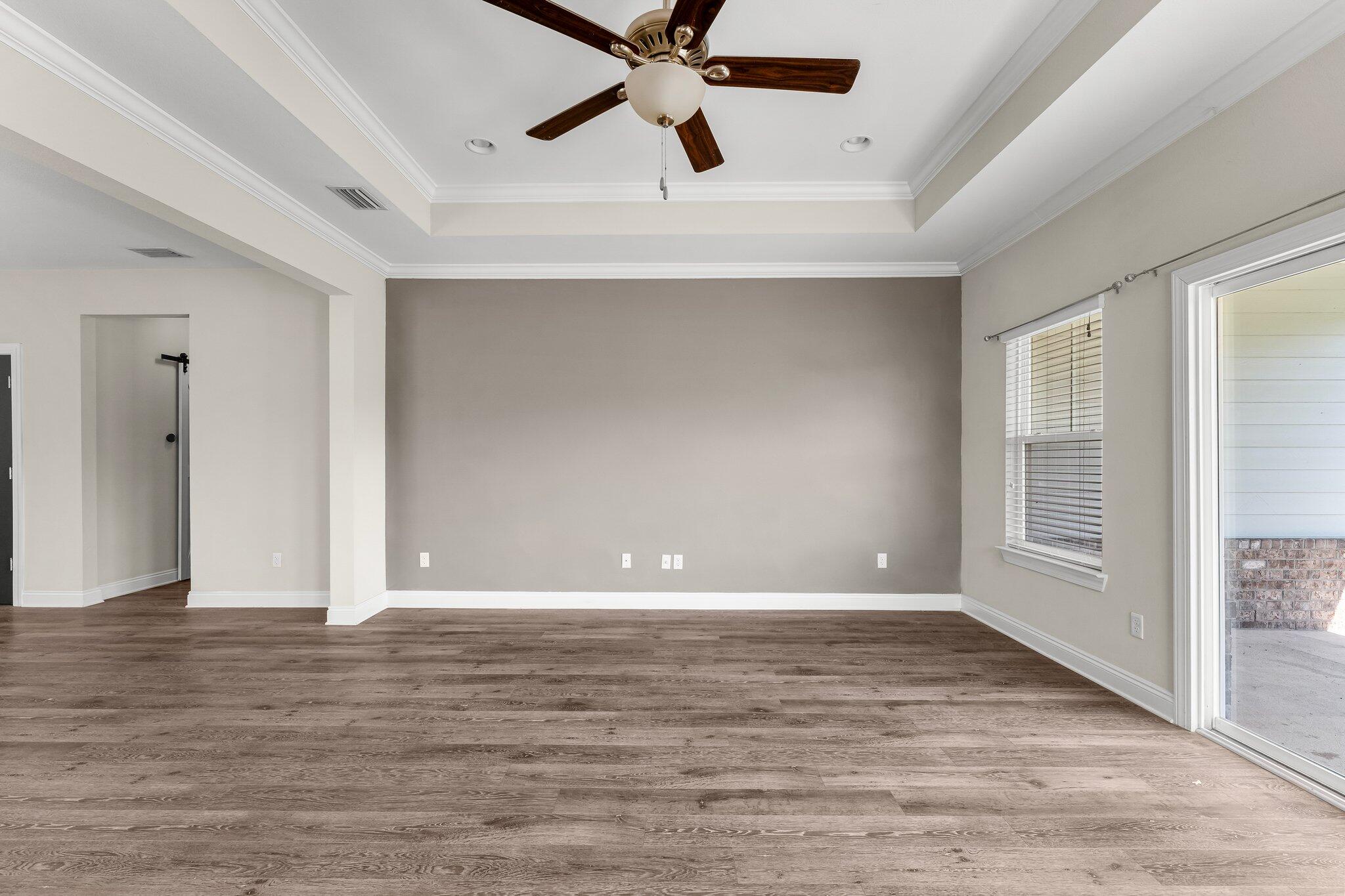 CROSS CREEK - Residential Lease