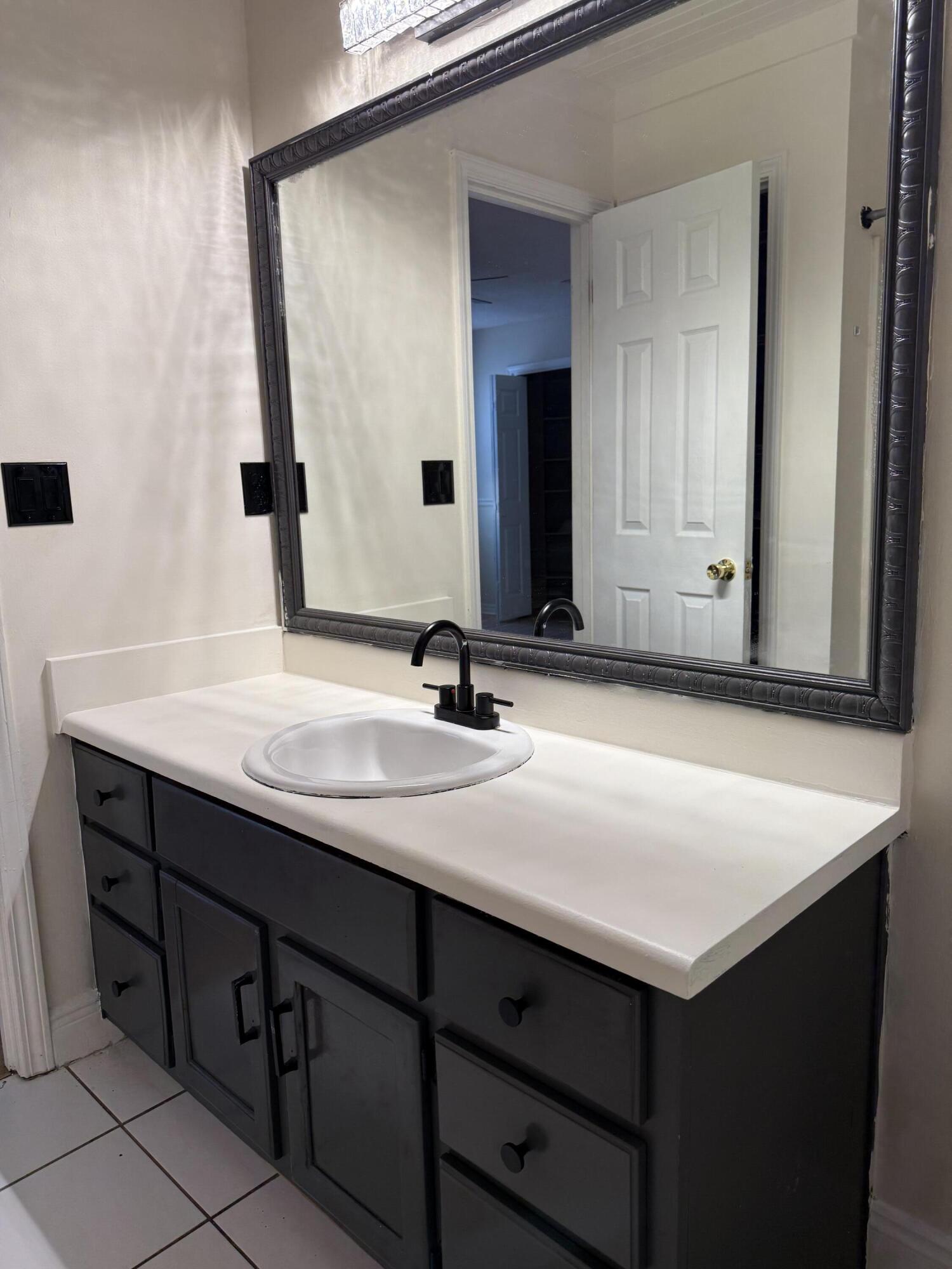 NORTHVIEW ESTATES - Residential Lease