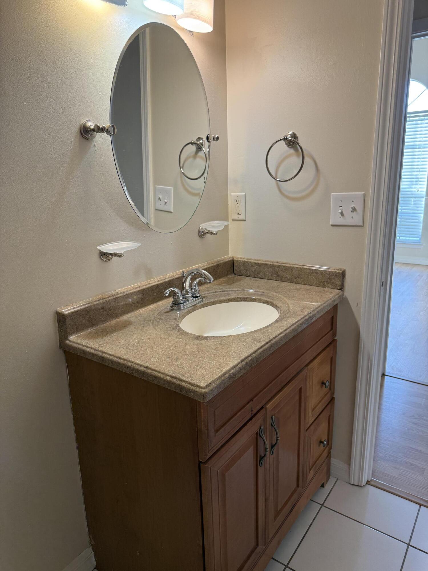 NORTHVIEW ESTATES - Residential Lease