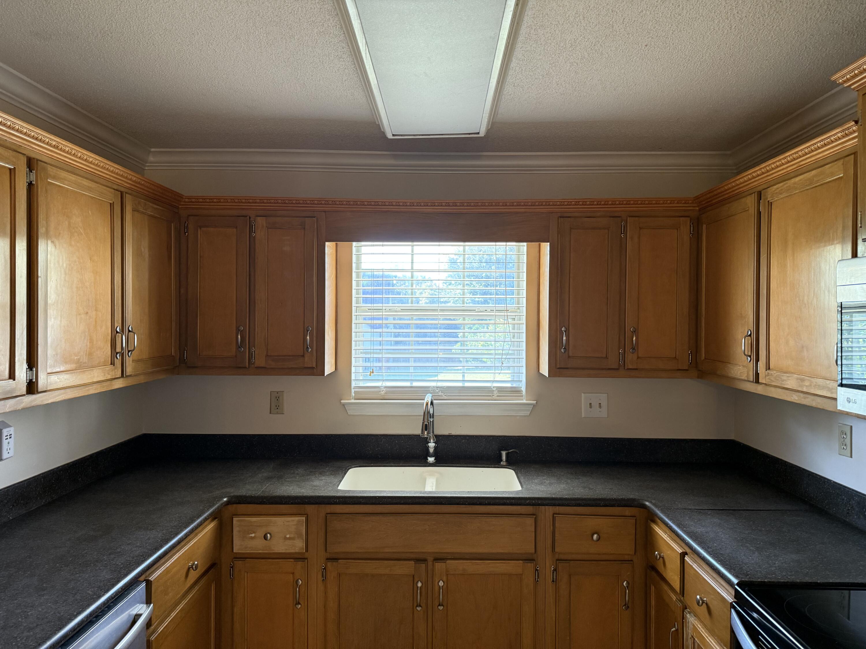 NORTHVIEW ESTATES - Residential Lease