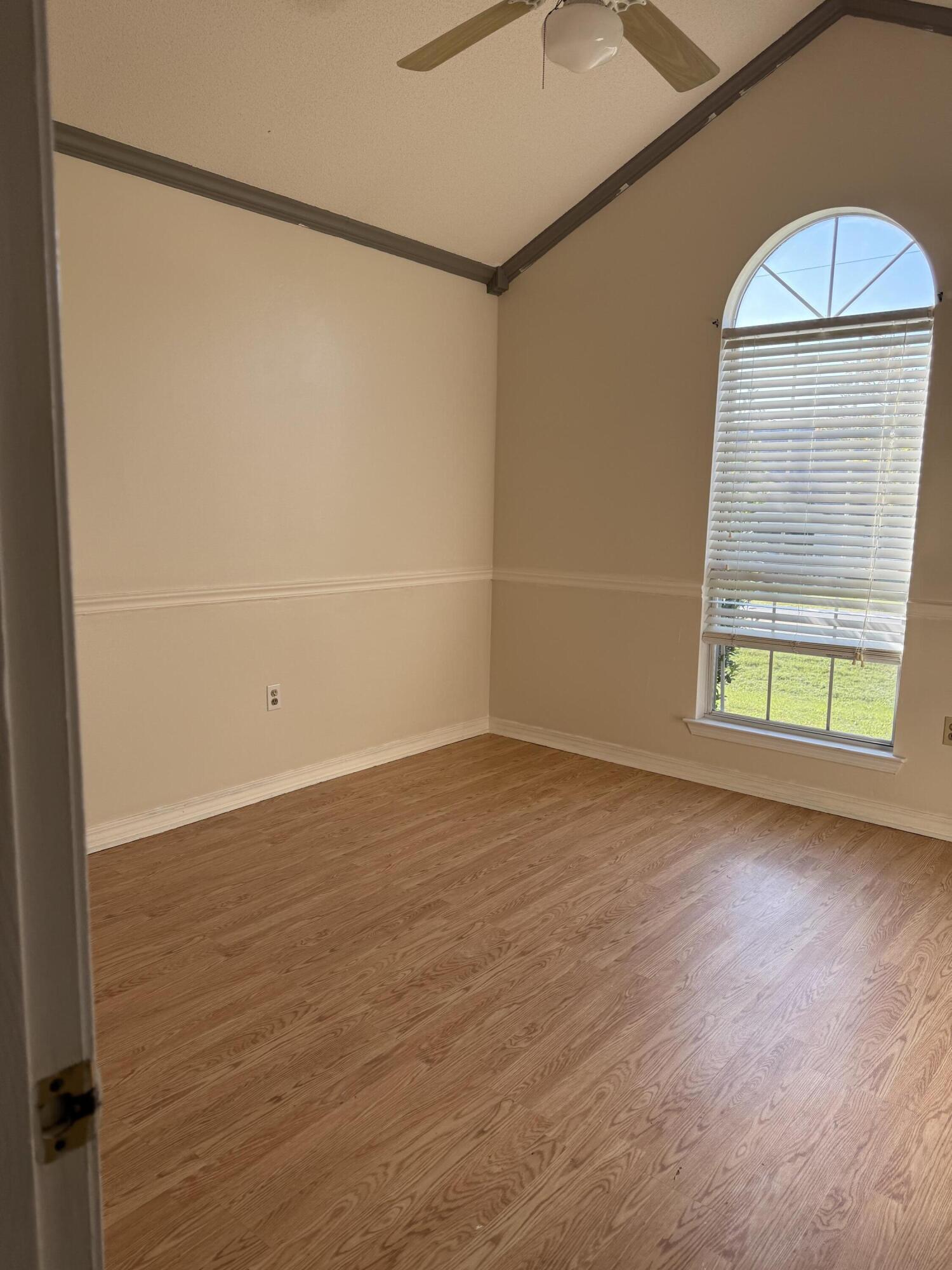 NORTHVIEW ESTATES - Residential Lease