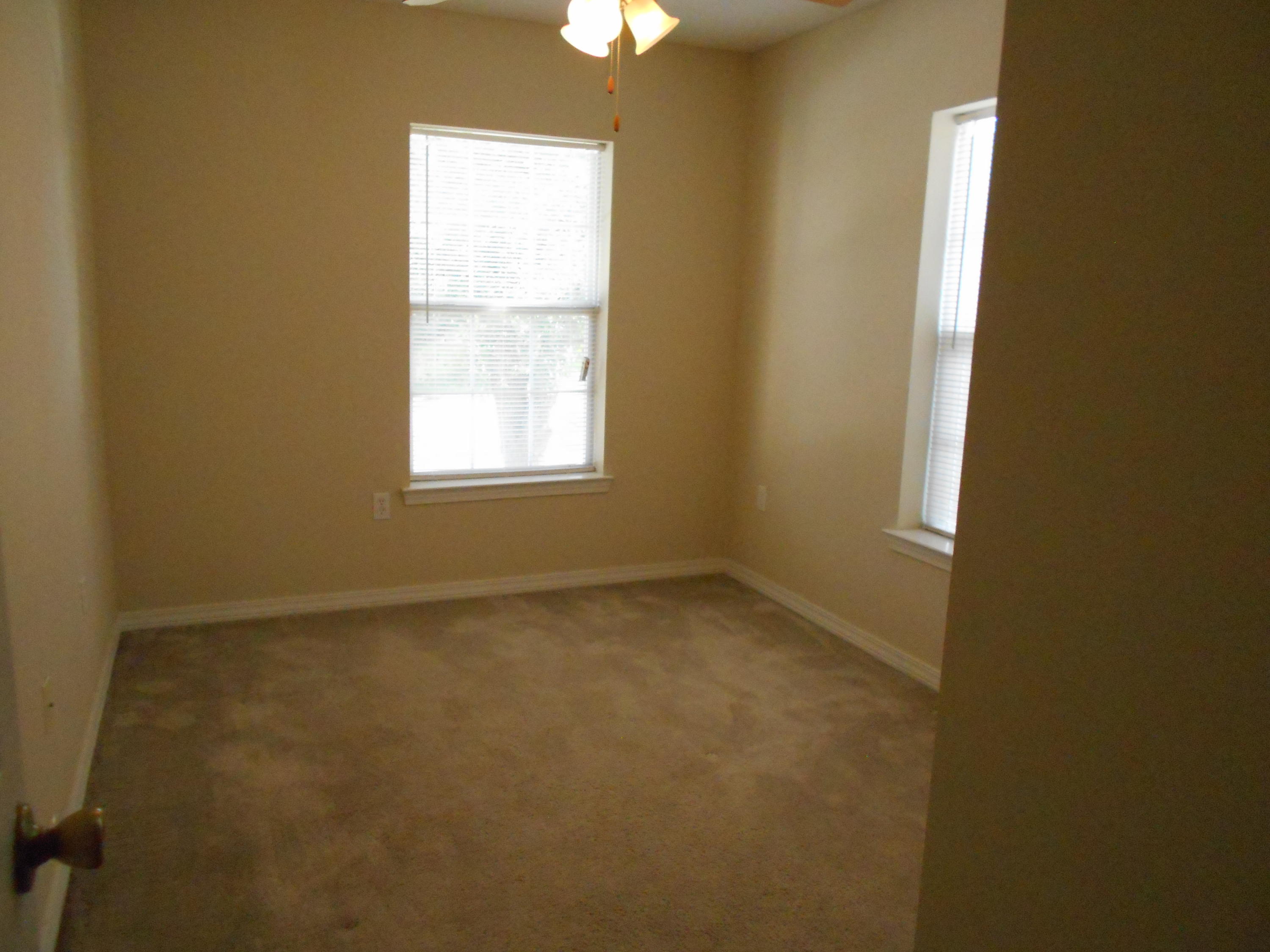 SHILOH PLACE T/H - Residential Lease