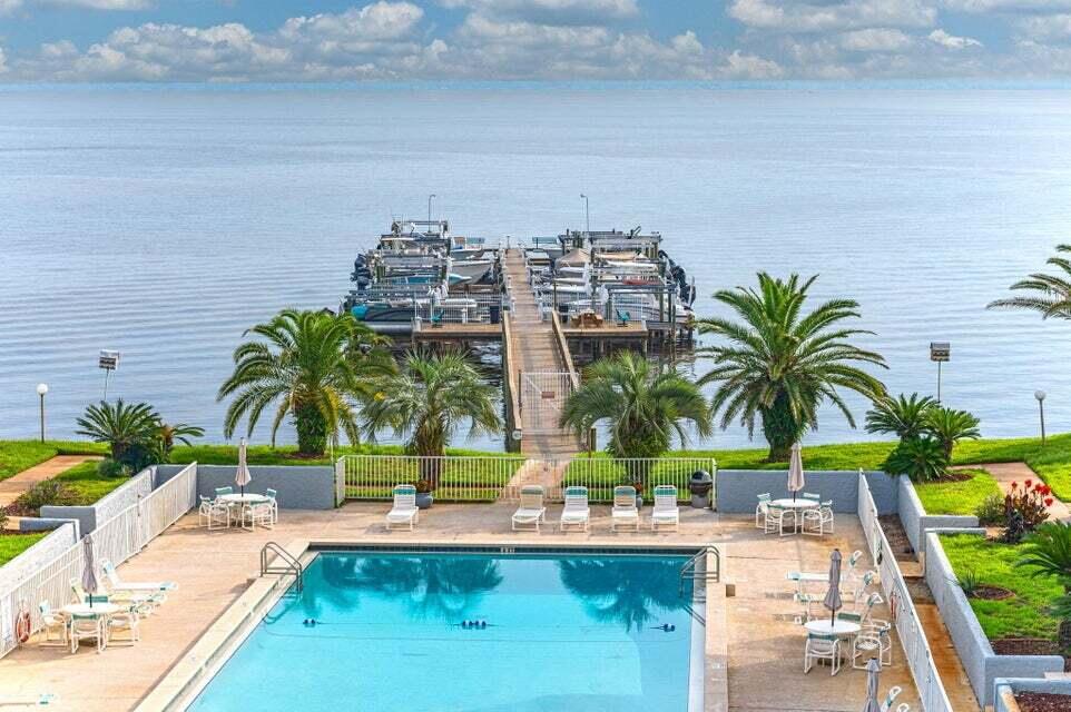 CENTURY PARK WEST - Residential Lease