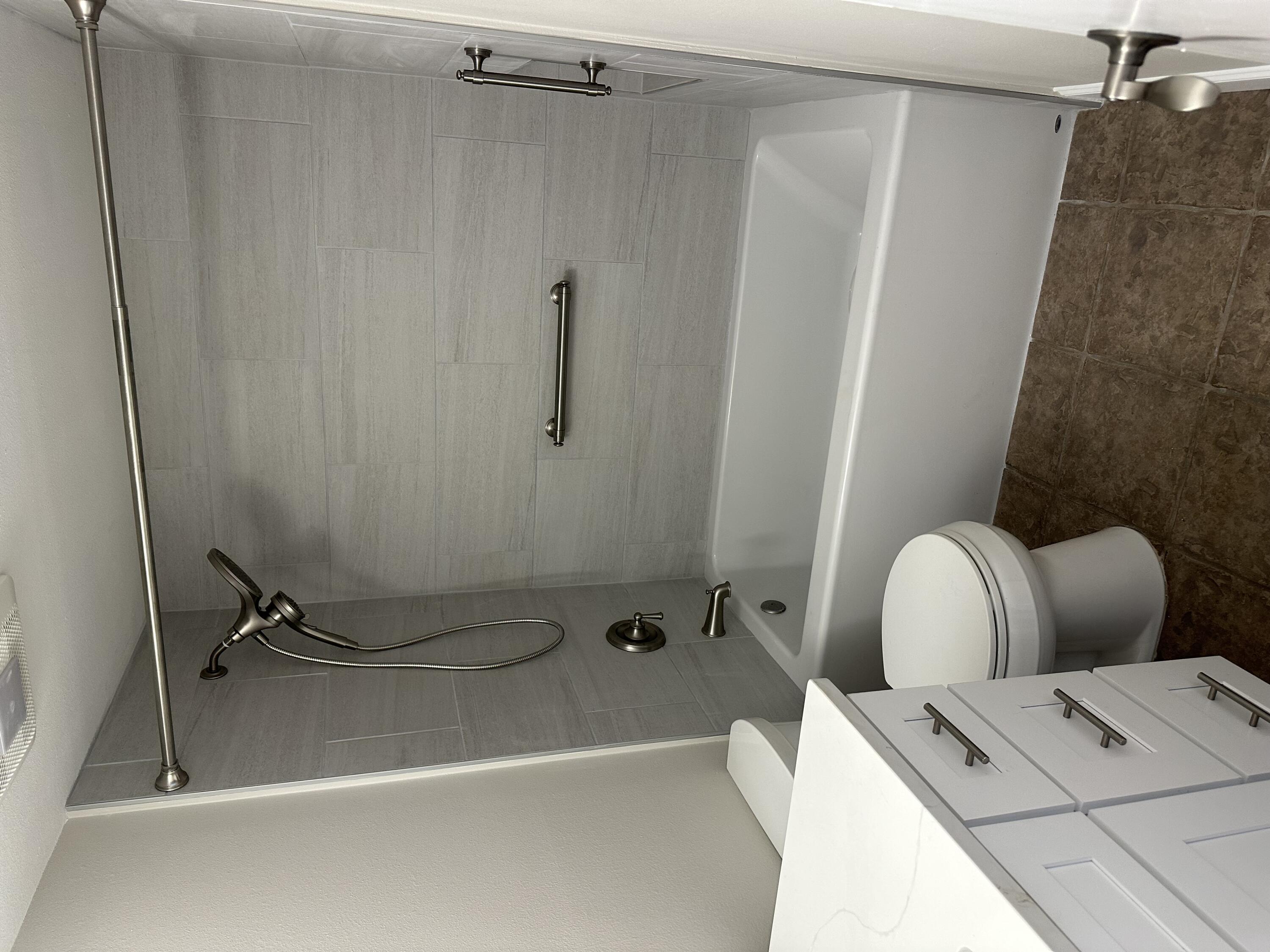 CENTURY PARK WEST - Residential Lease