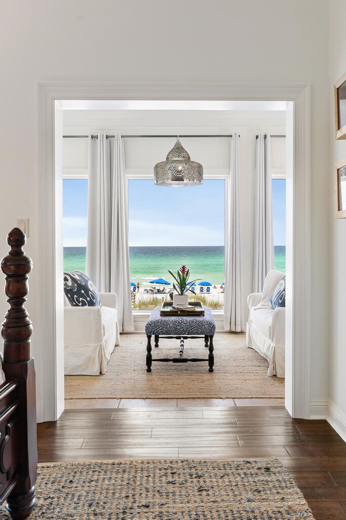 DESTINY BY THE SEA - Residential