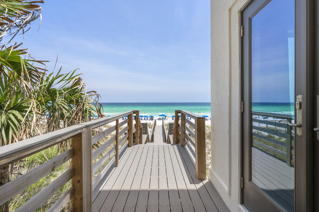 DESTINY BY THE SEA - Residential