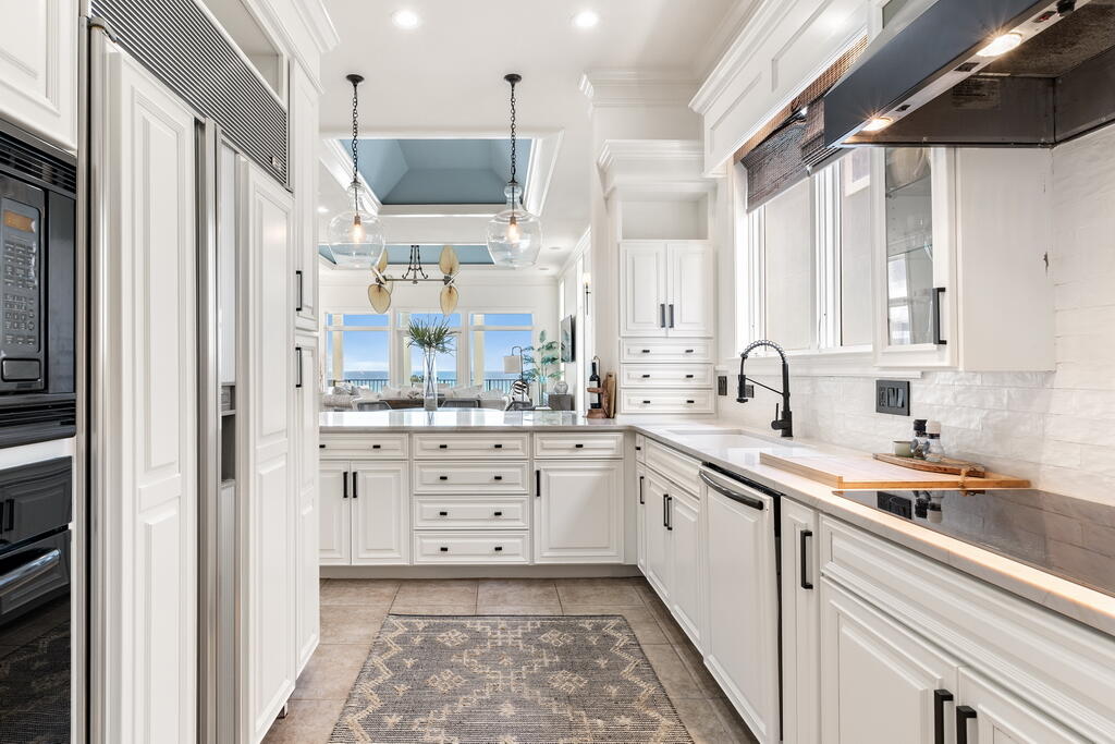 DESTINY BY THE SEA - Residential