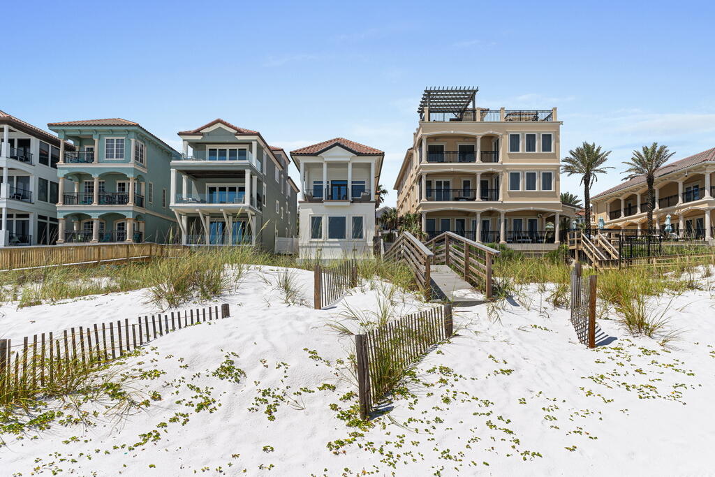 DESTINY BY THE SEA - Residential