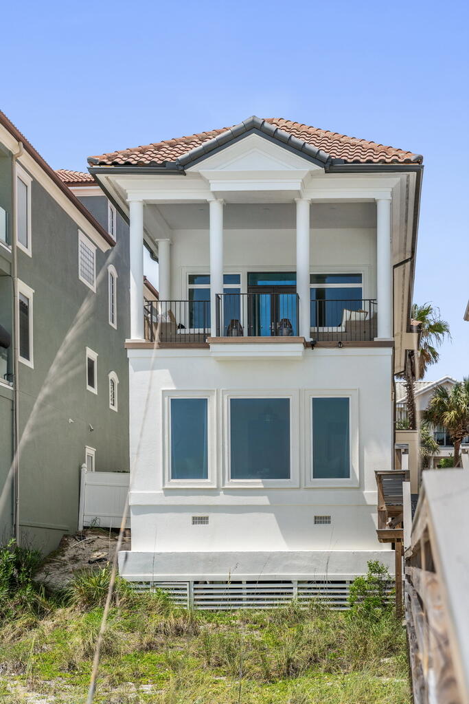DESTINY BY THE SEA - Residential