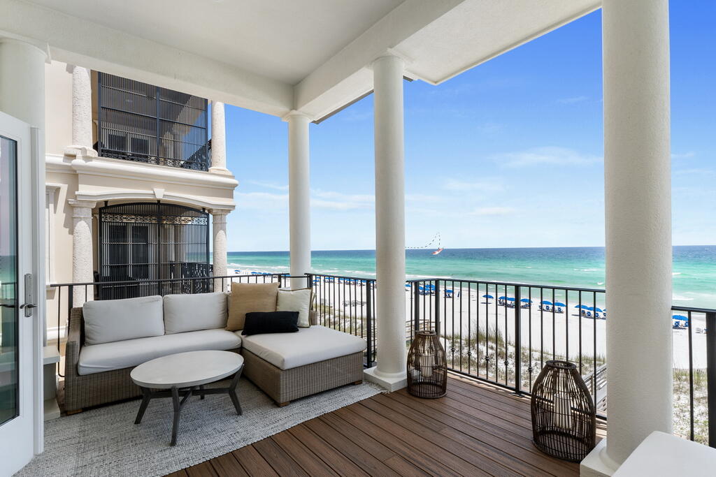 DESTINY BY THE SEA - Residential