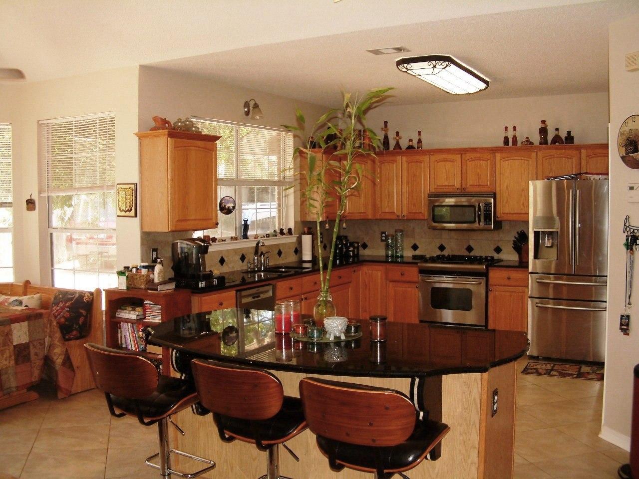 VILLAGE OF BOLTON AT BLUEWATER BAY - Residential