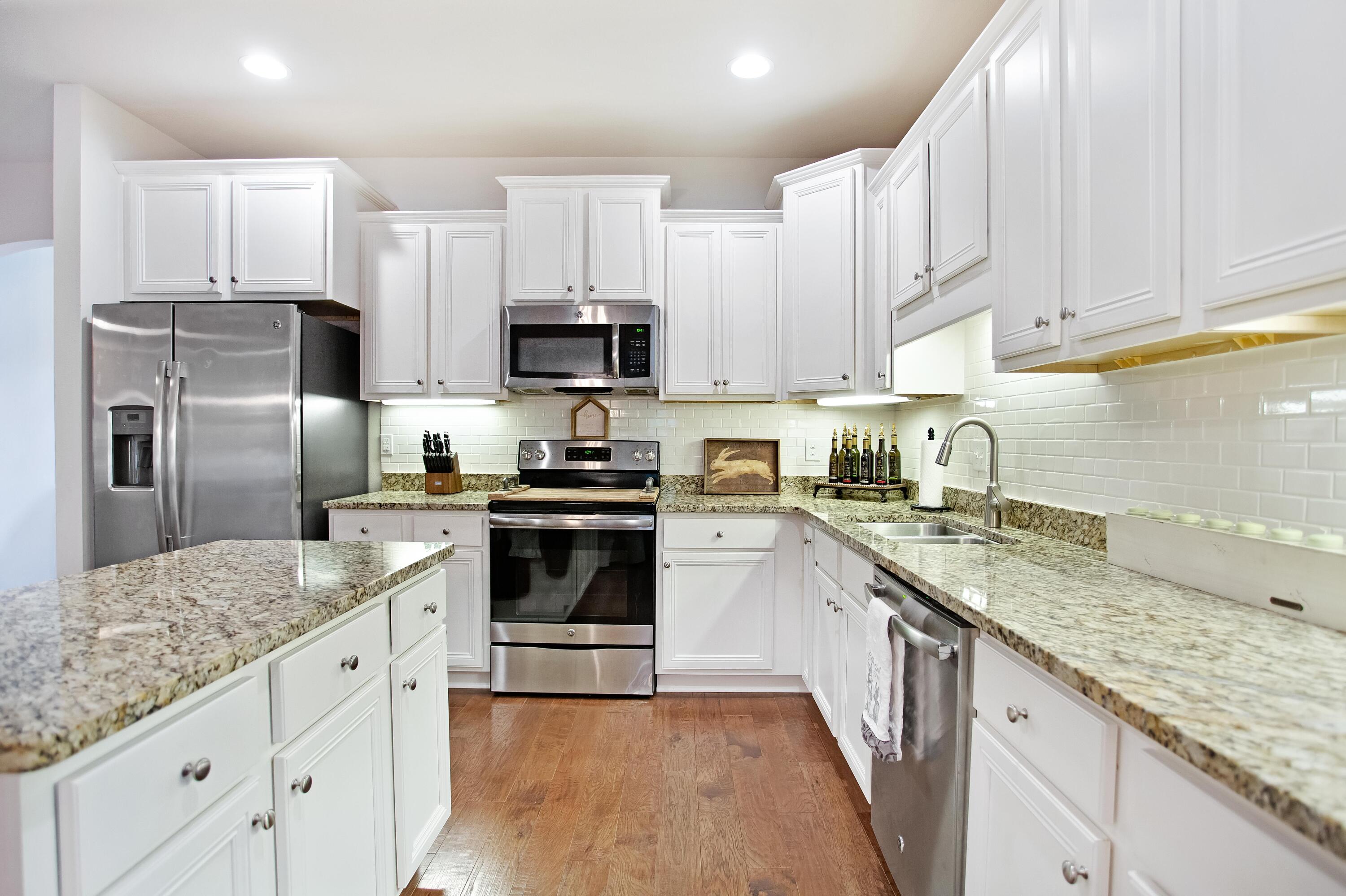 DRIFTWOOD ESTATES - Residential