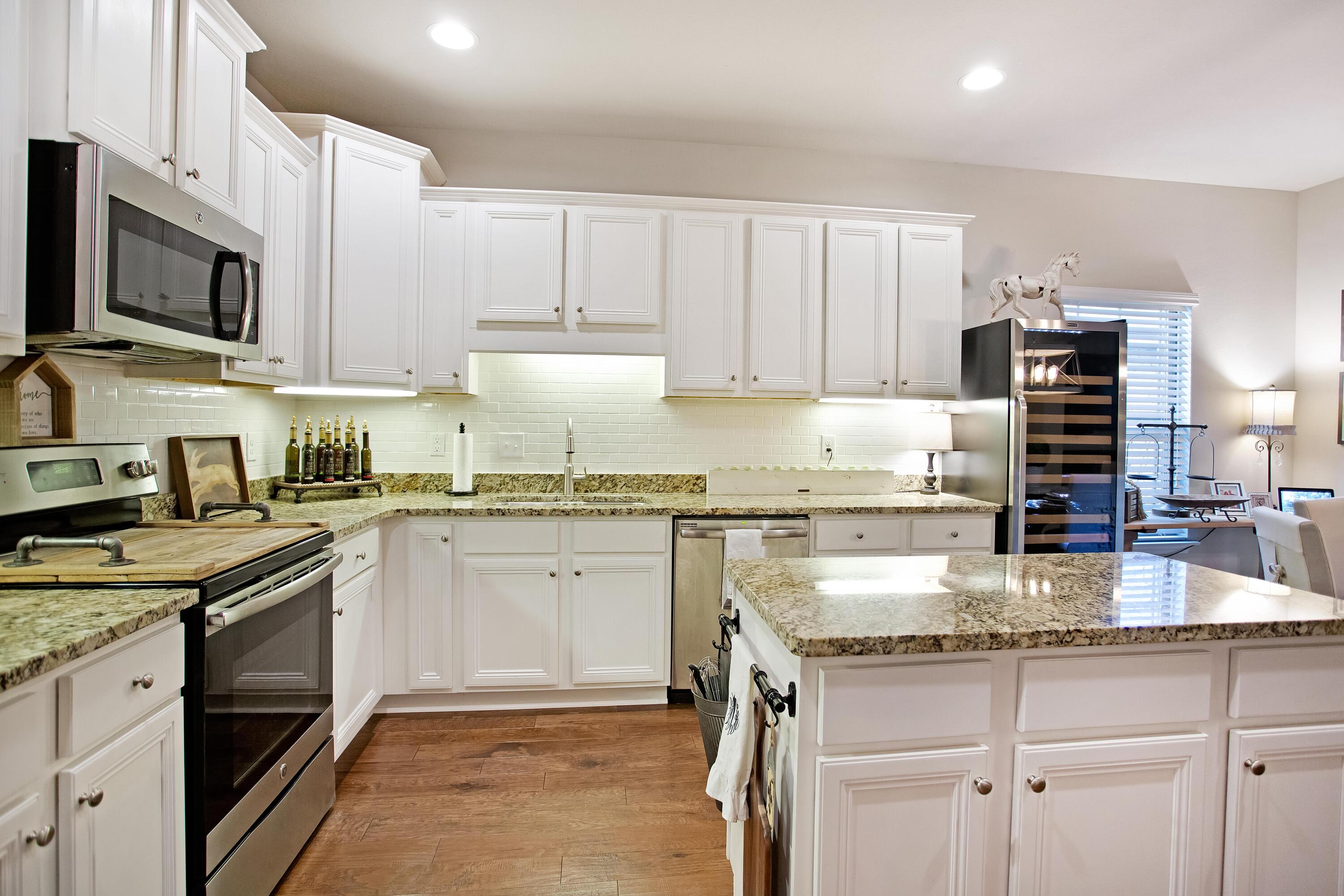 DRIFTWOOD ESTATES - Residential