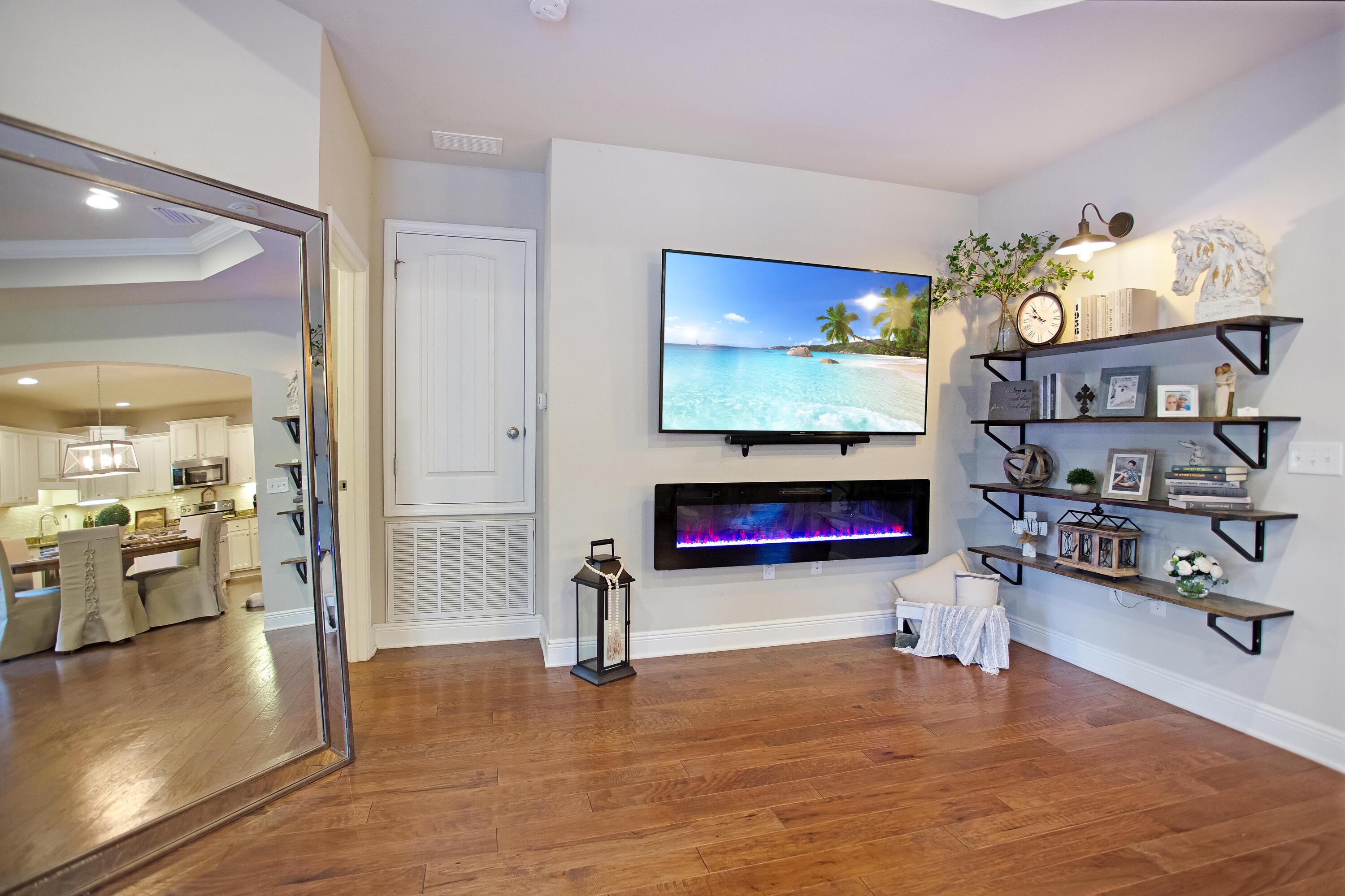 DRIFTWOOD ESTATES - Residential