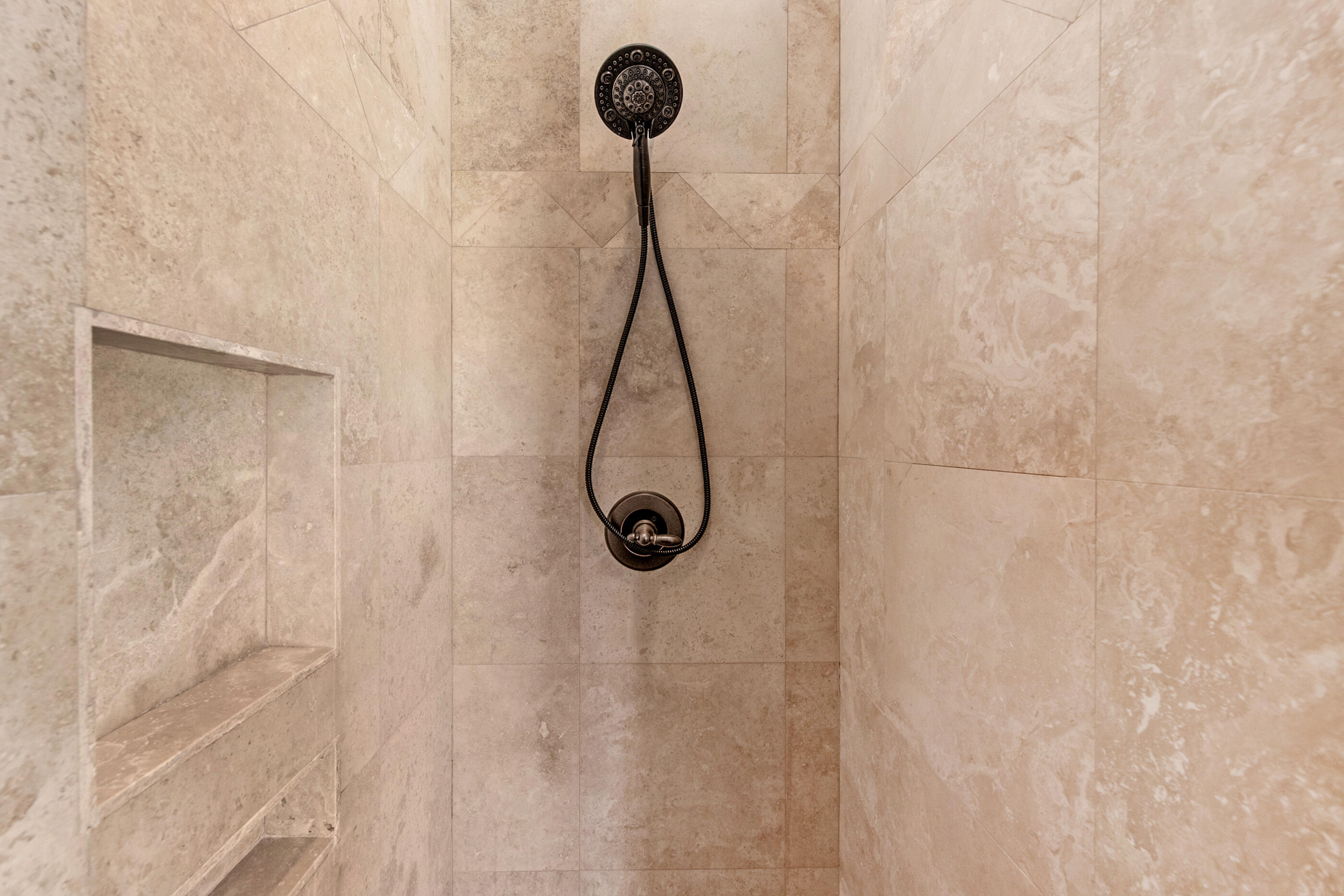 BAYTOWNE AVE EAST - Residential