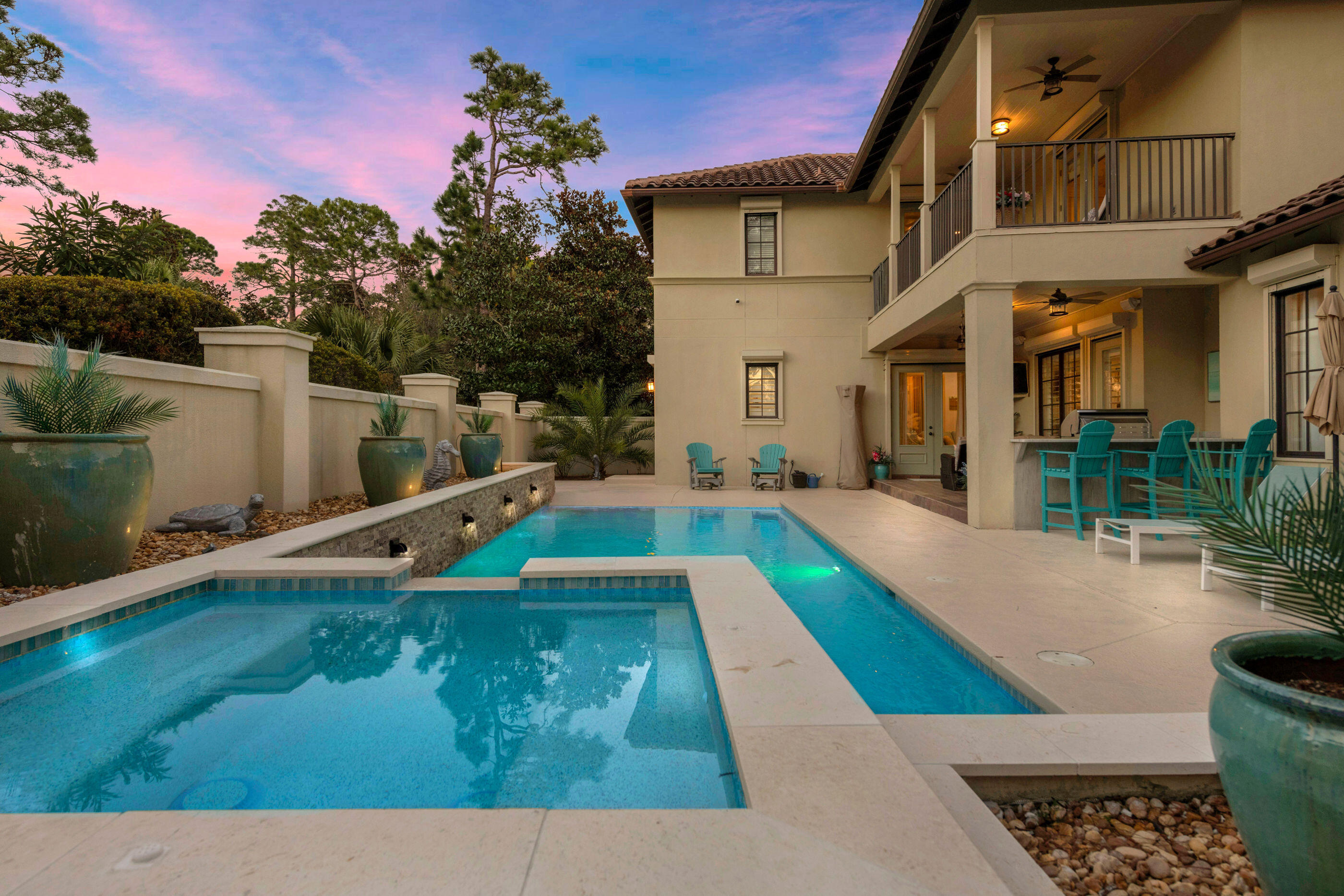 BAYTOWNE AVE EAST - Residential