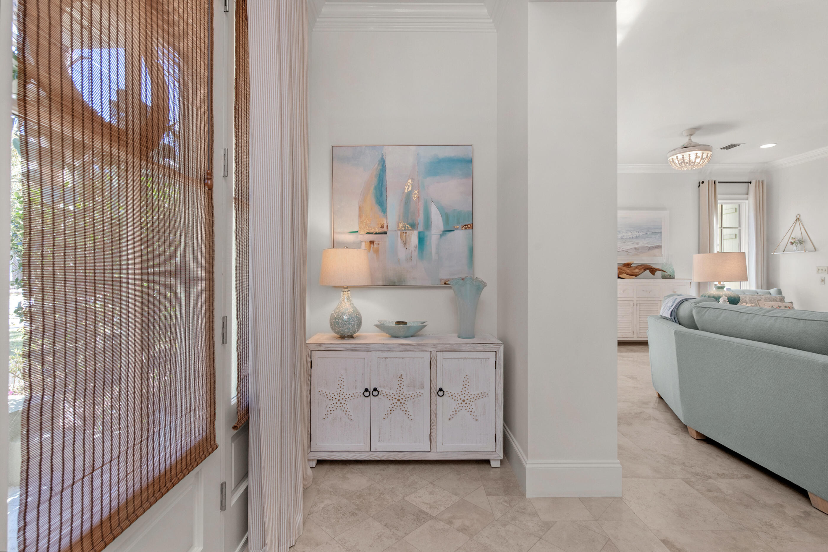 BAYTOWNE AVE EAST - Residential