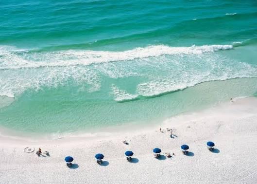 BAYTOWNE AVE EAST - Residential